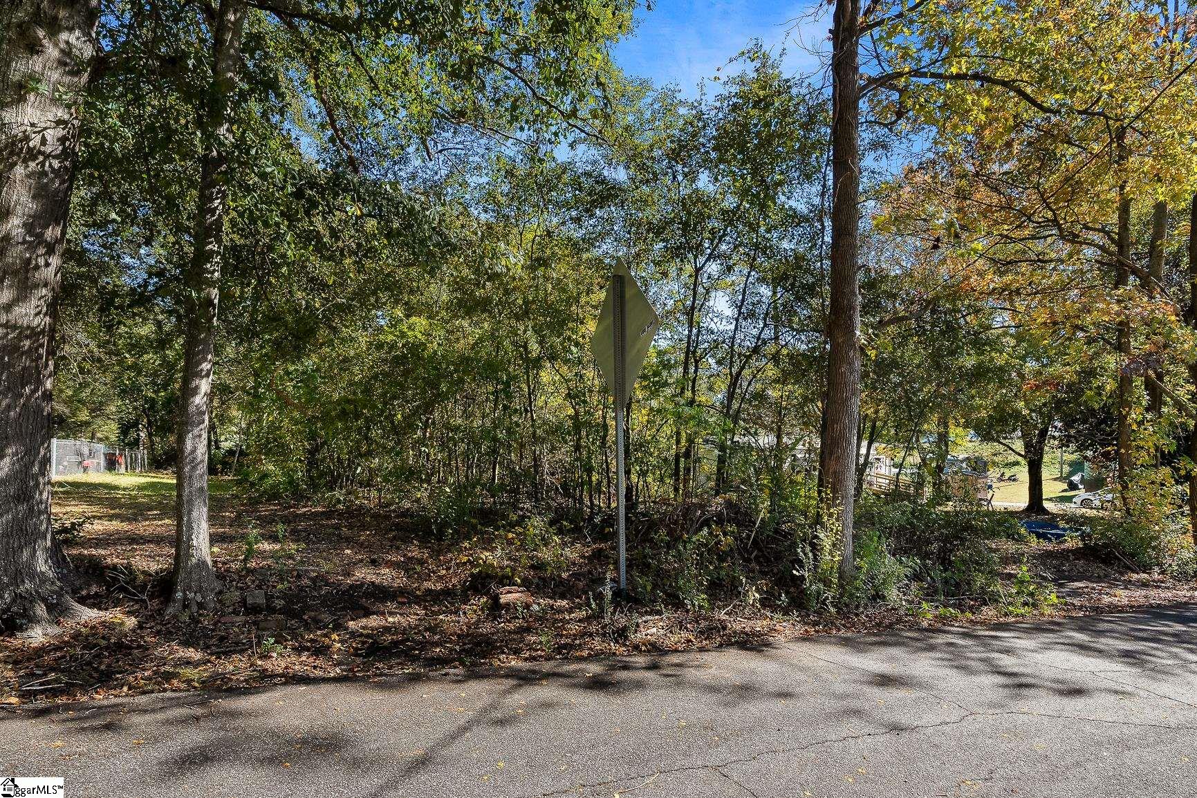 Homes for sale in Easley, SC | 110 N 6th St, Easley, SC 29640 | MLS# 1574754