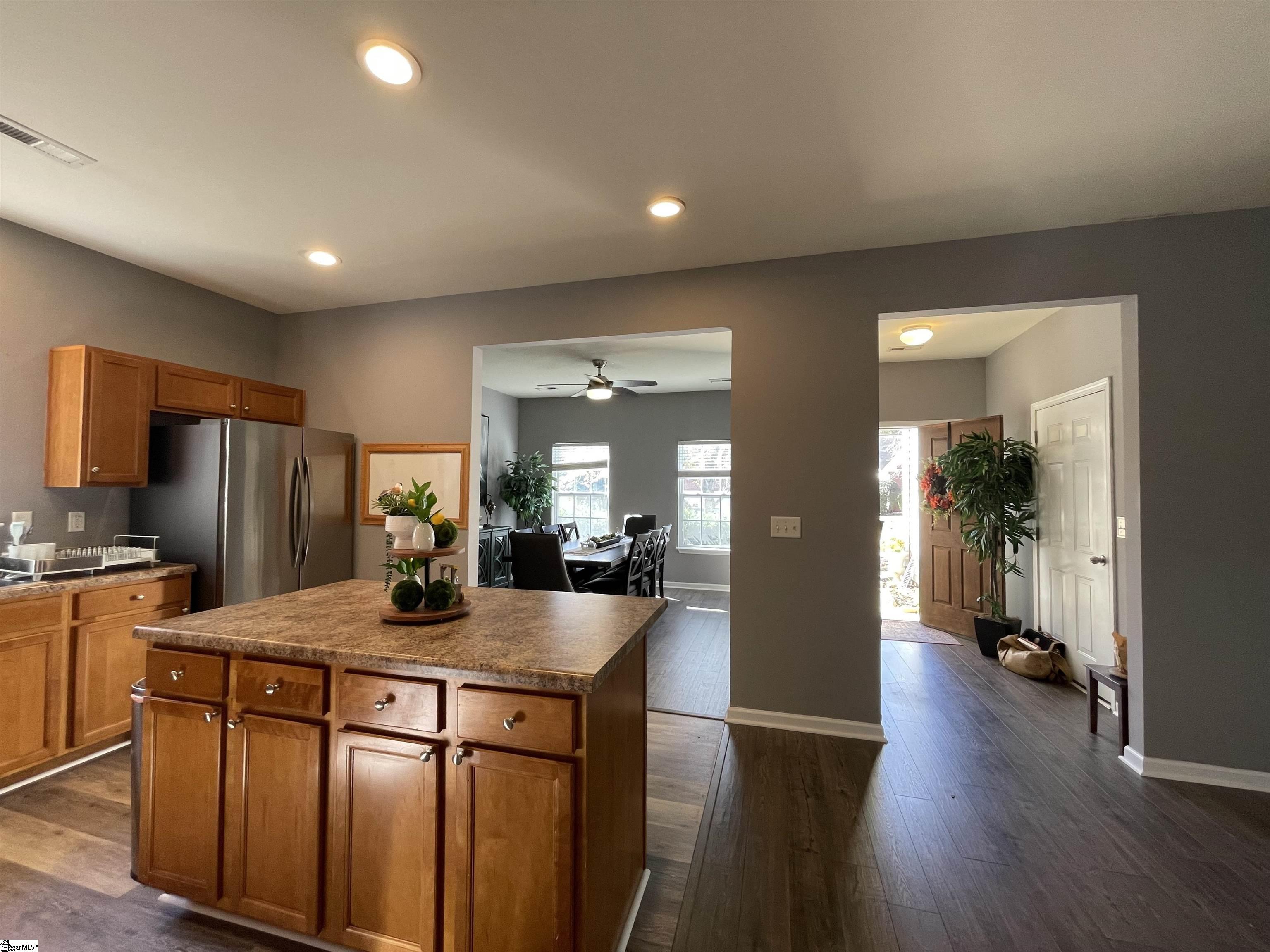 214 Rachel Evans Drive Boiling Springs, SC 29316-8395