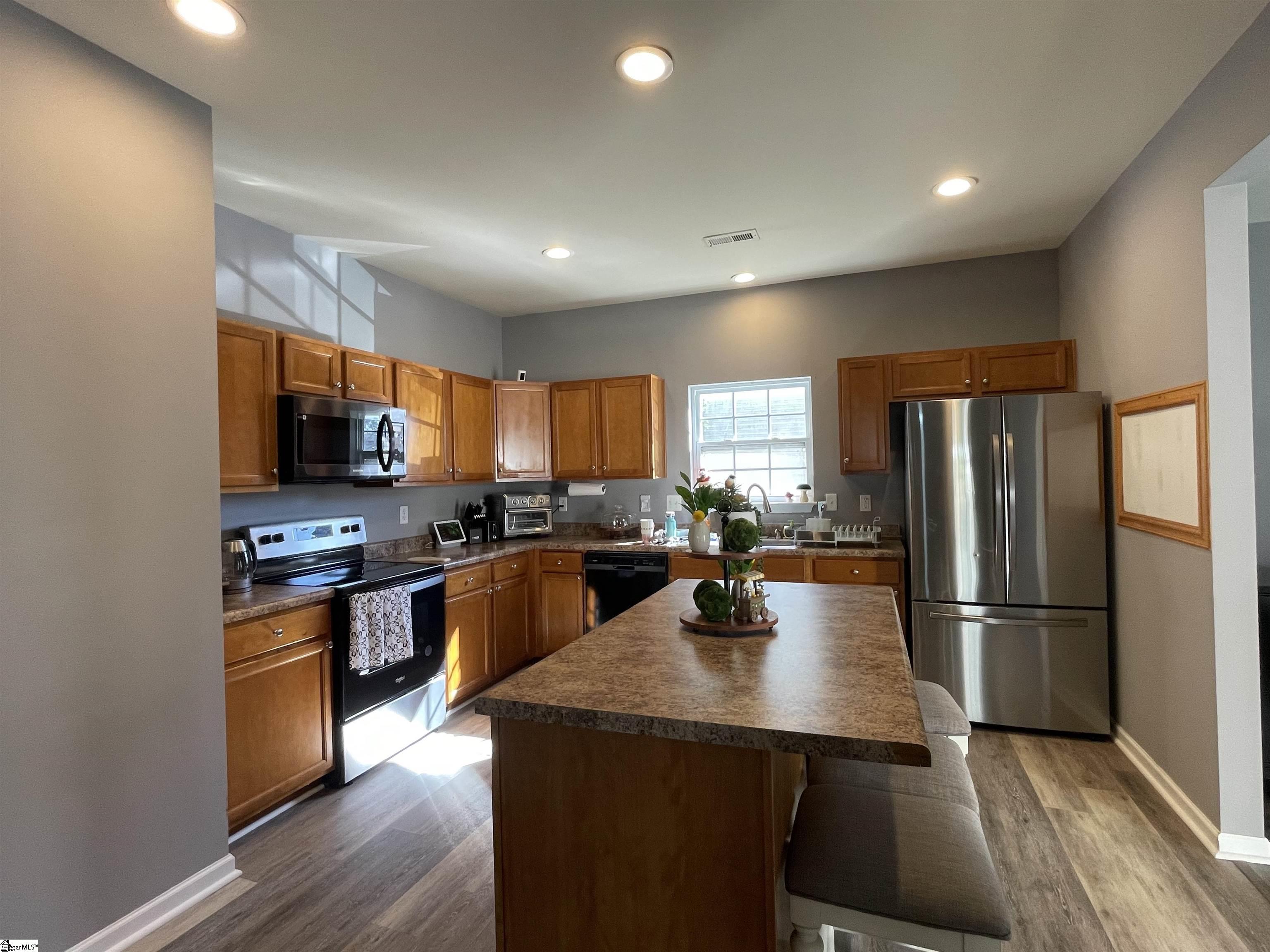 214 Rachel Evans Drive Boiling Springs, SC 29316-8395