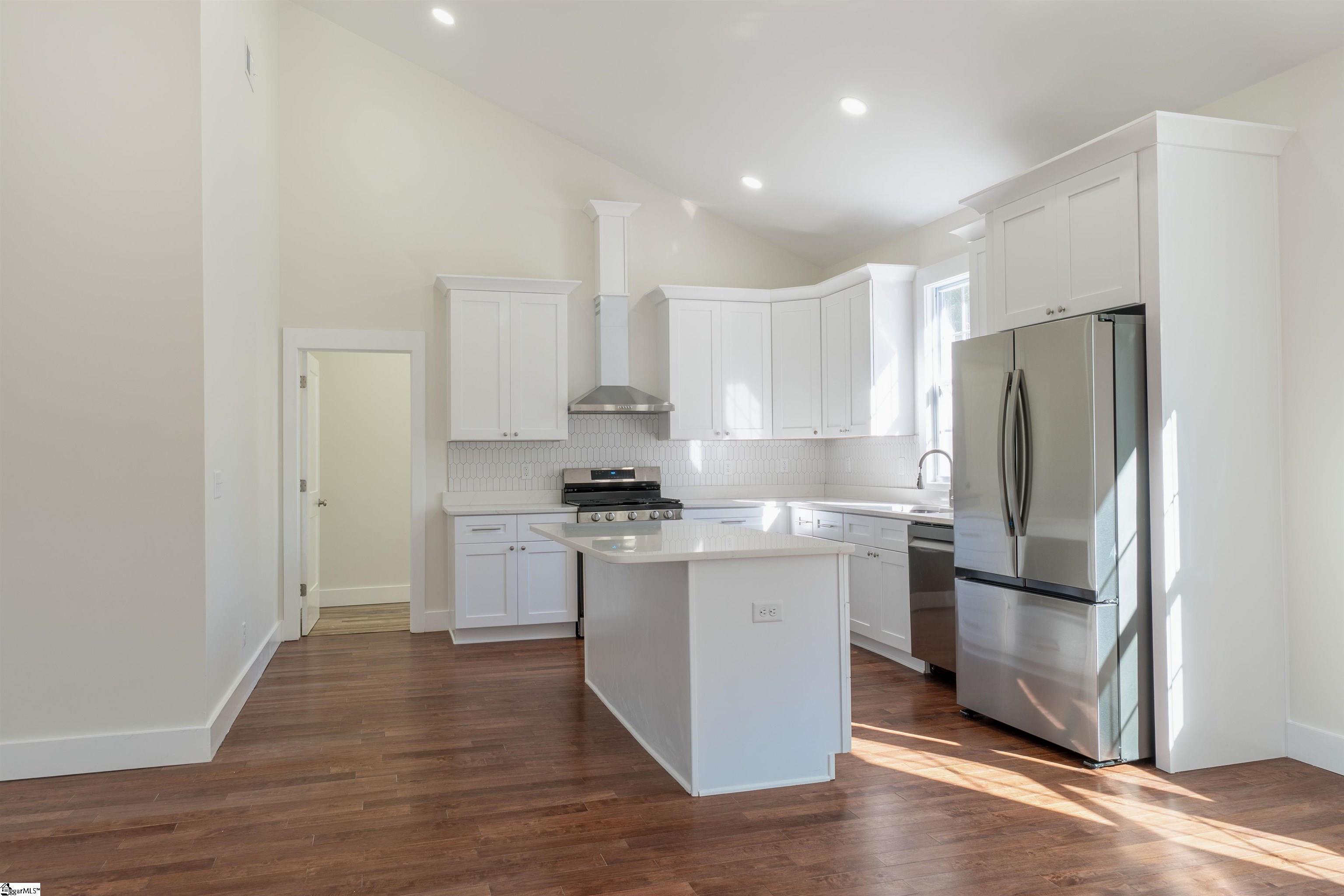 Homes for sale in Simpsonville, SC | 103 Perry Ave, Simpsonville, SC 29681 | MLS# 1574830