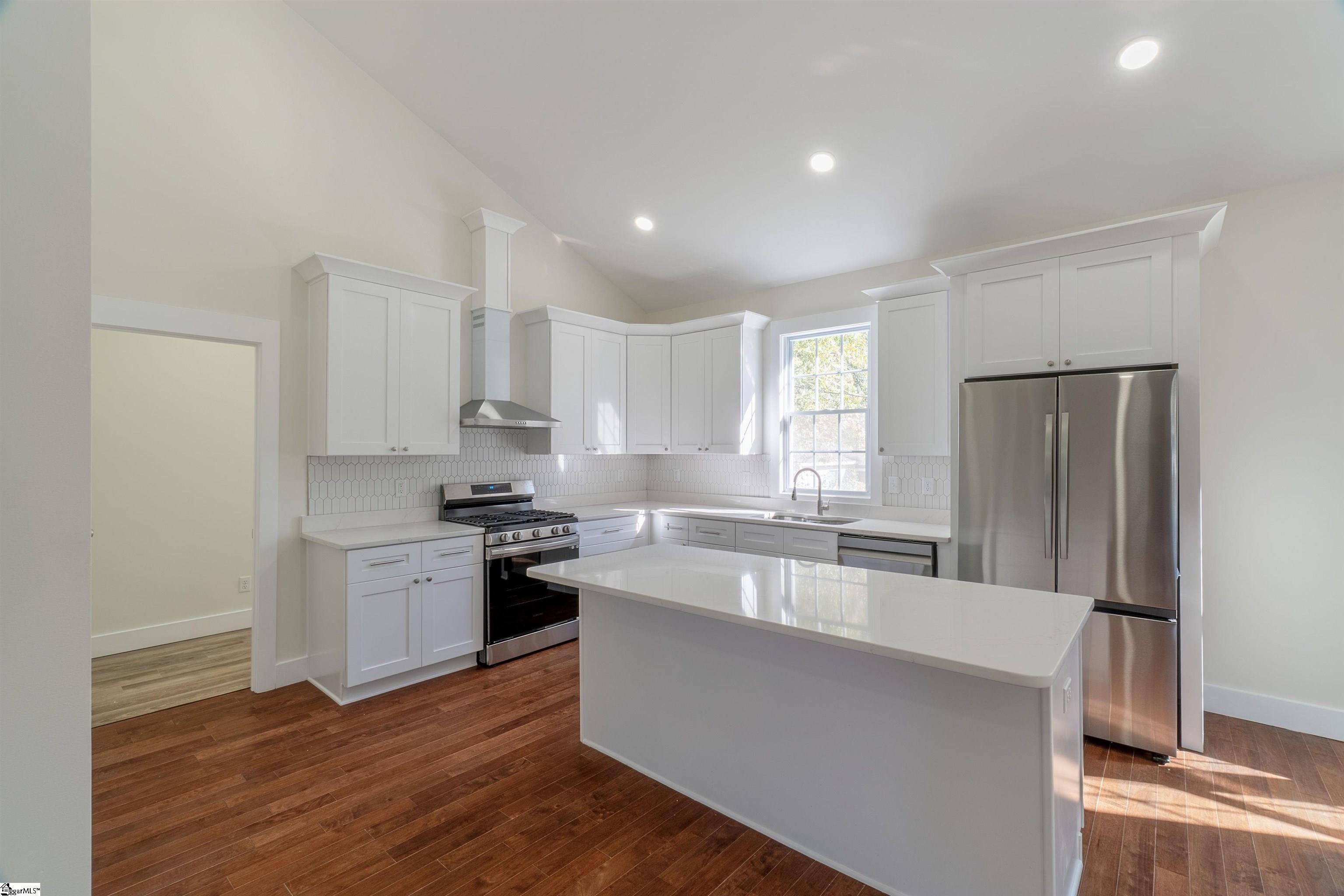 Homes for sale in Simpsonville, SC | 103 Perry Ave, Simpsonville, SC 29681 | MLS# 1574830