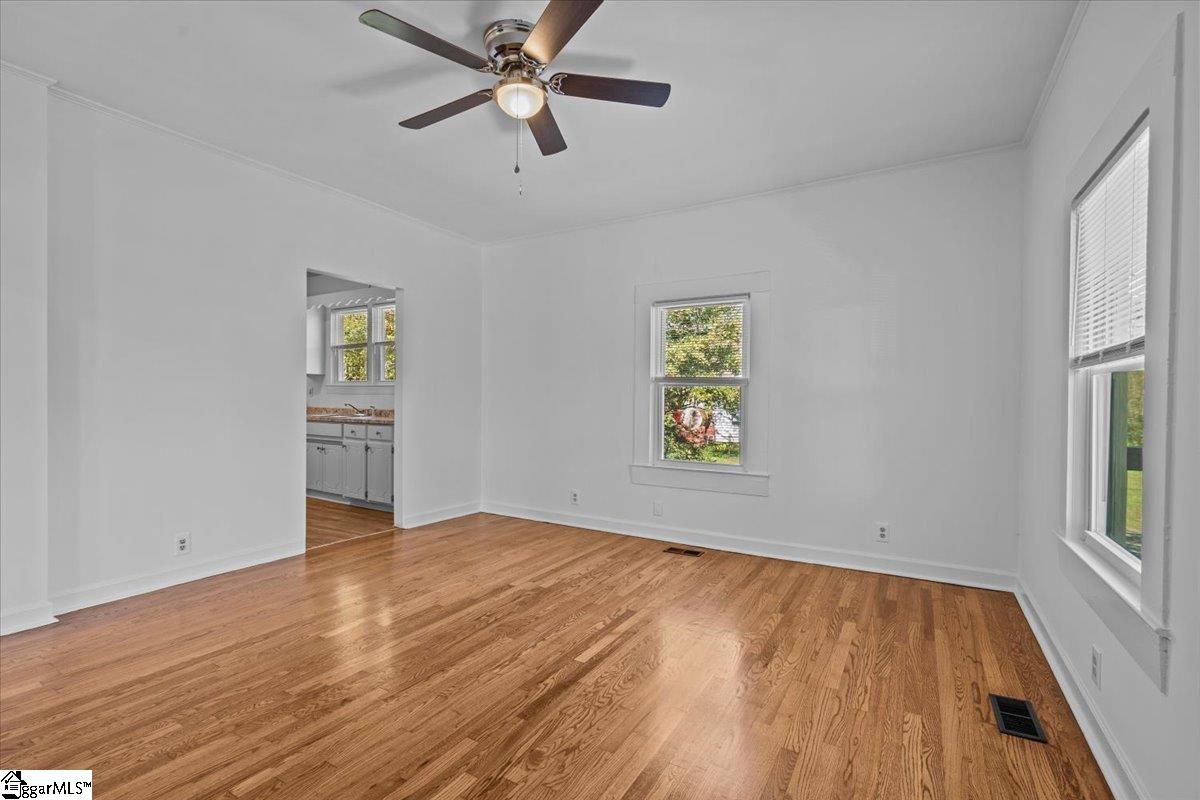 Homes for sale in Spartanburg, SC | 228 Grandview Dr, Spartanburg, SC 29303 | MLS# 1574841