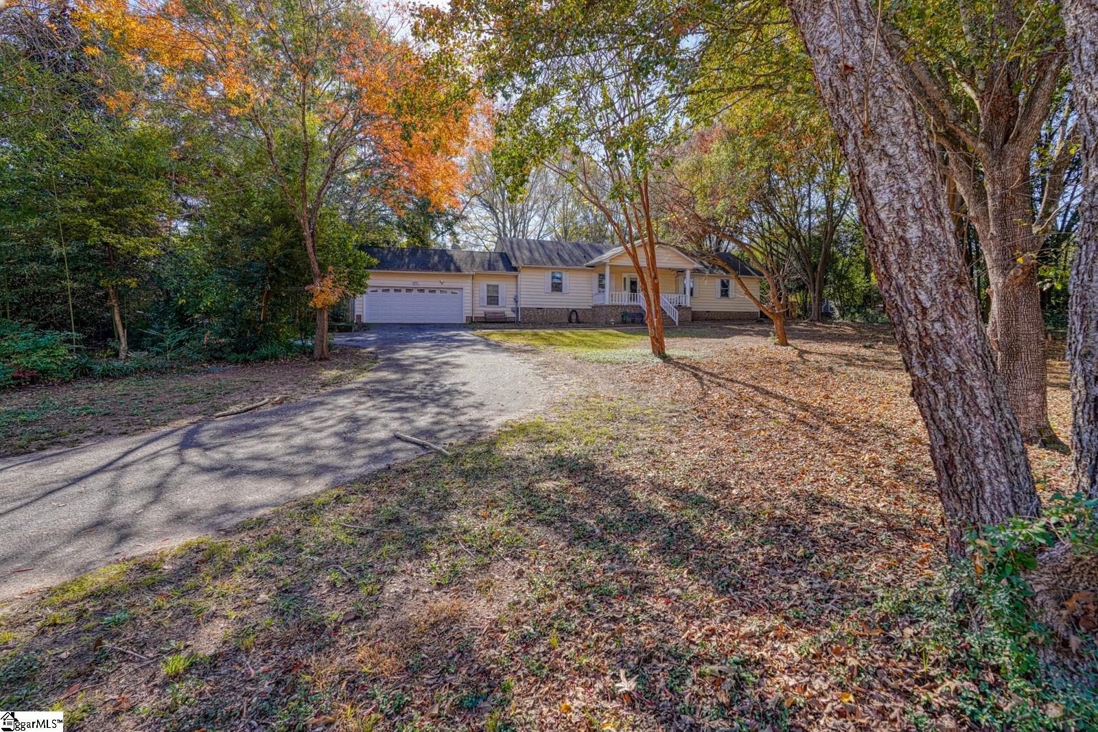 Homes for sale in Inman, SC | 119 Cornfield Rd, Inman, SC 29349 | MLS# 1574860