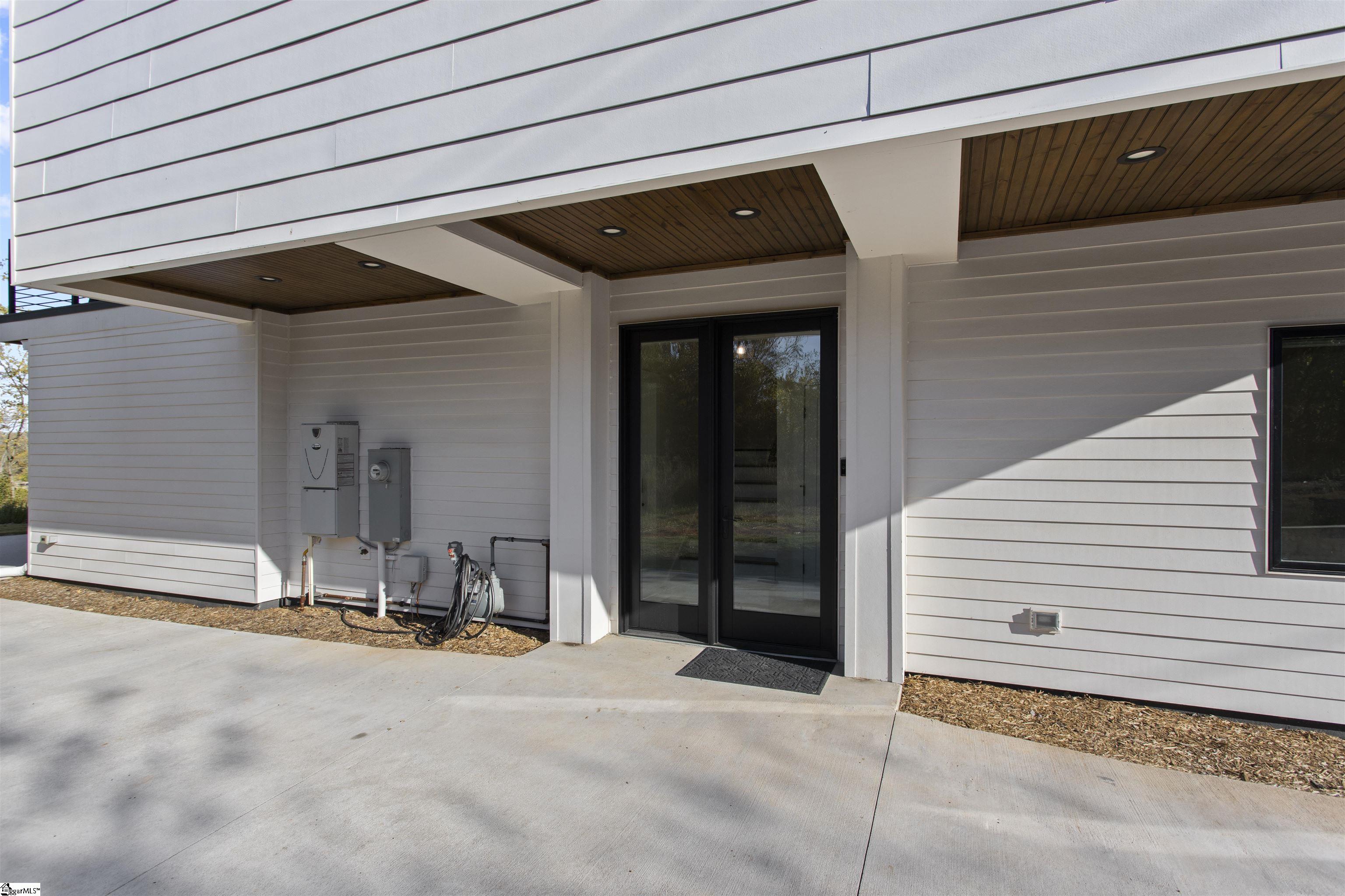 Homes for sale in Greenville, SC | 316 Birnie St, Greenville, SC 29601 | MLS# 1574930