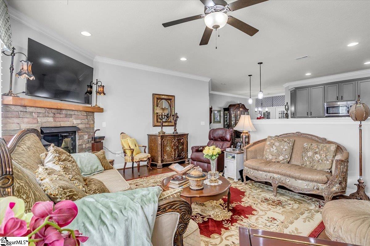 Homes for sale in Taylors, SC | 45 Dolerite Dr, Taylors, SC 29687 | MLS# 1574945