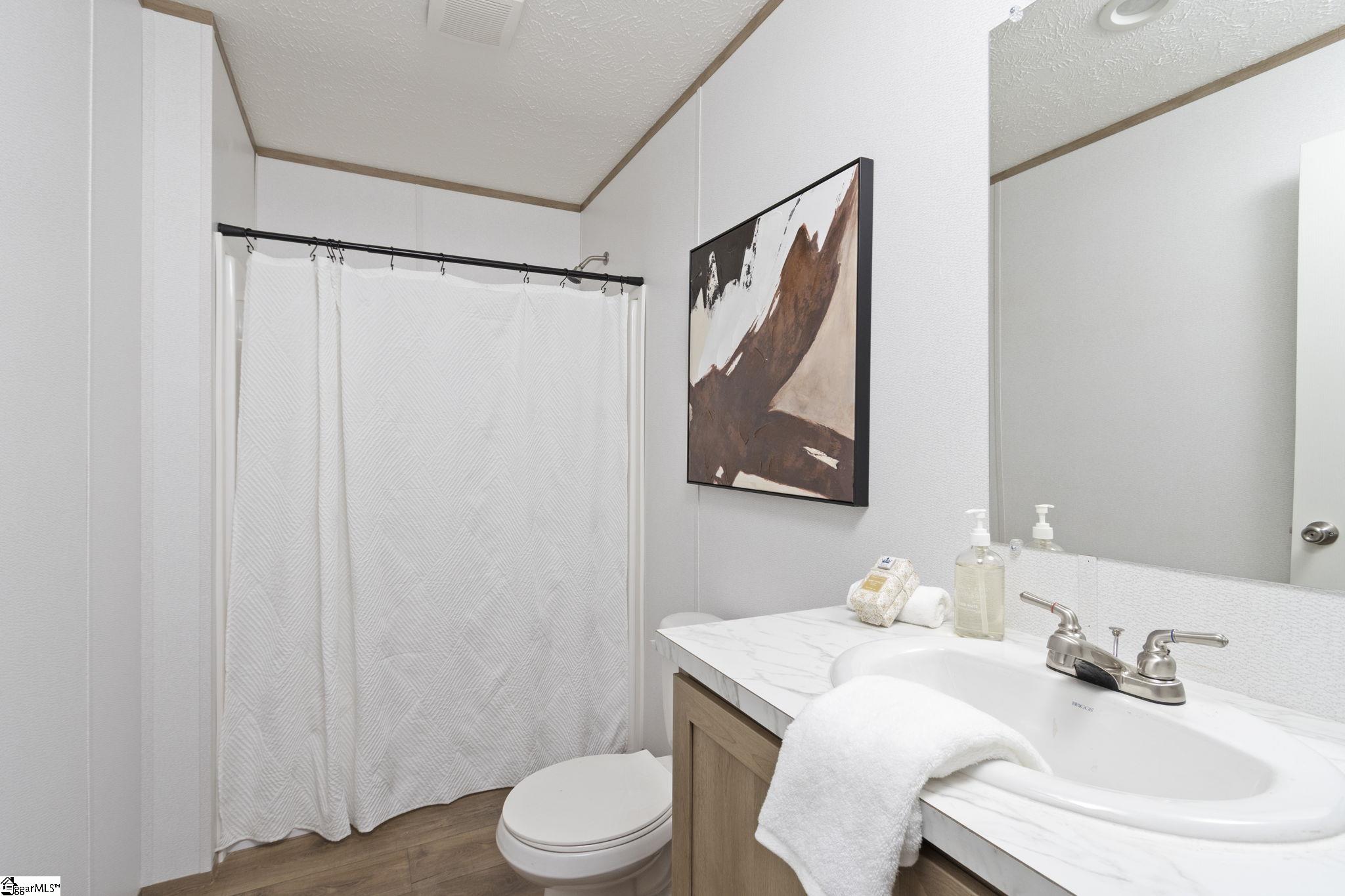 Homes for sale in Moore, SC | 160 Bernice Dr, Moore, SC 29369 | MLS# 1574971