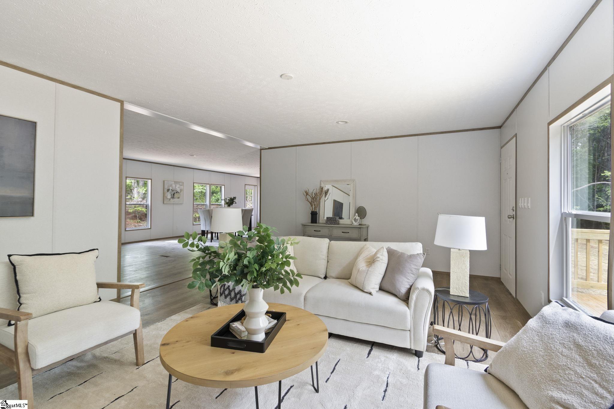 Homes for sale in Moore, SC | 160 Bernice Dr, Moore, SC 29369 | MLS# 1574971