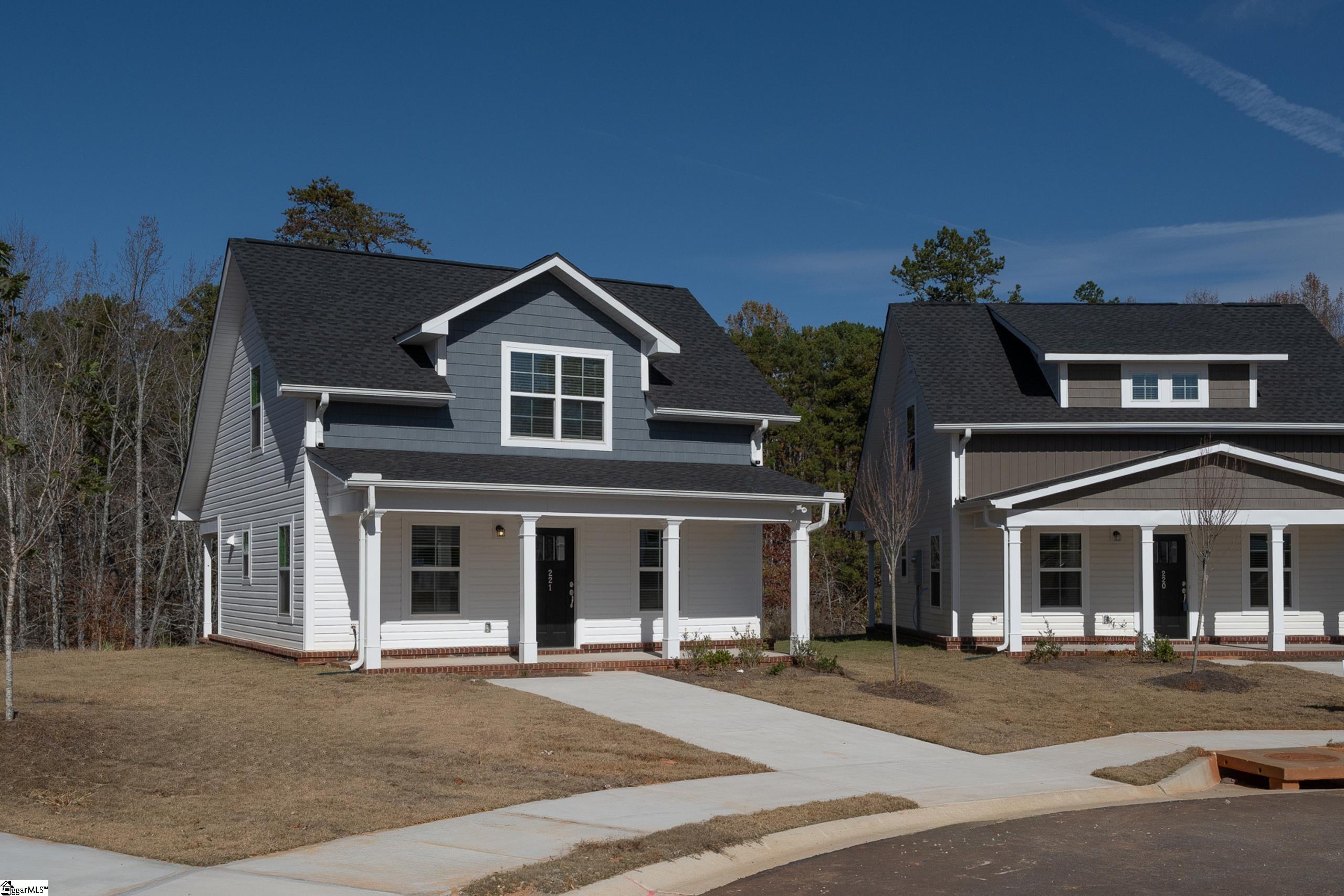 221 Waltham Court Greenville, SC 29617