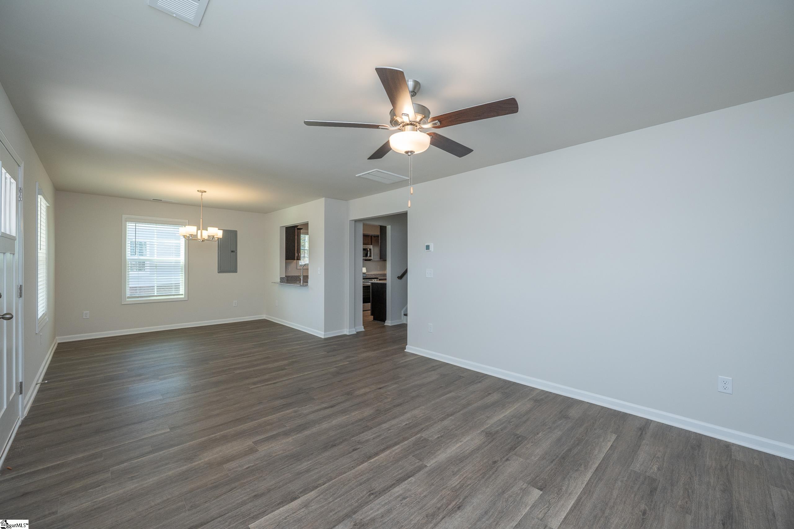 221 Waltham Court Greenville, SC 29617