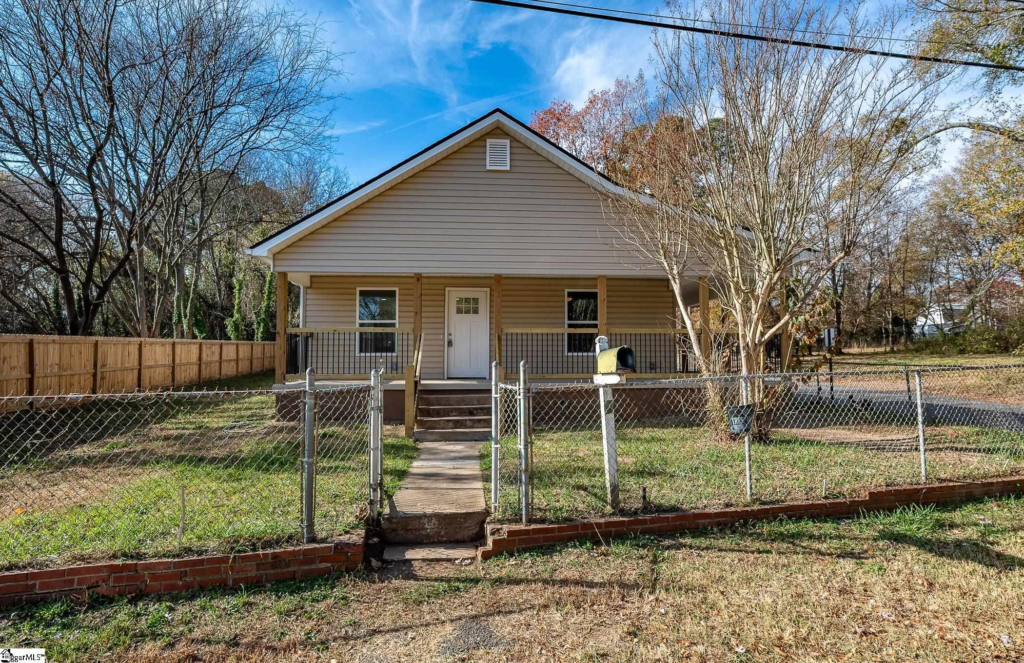 Homes for sale in Greer, SC | 311 Austin St, Greer, SC 29651 | MLS# 1576277