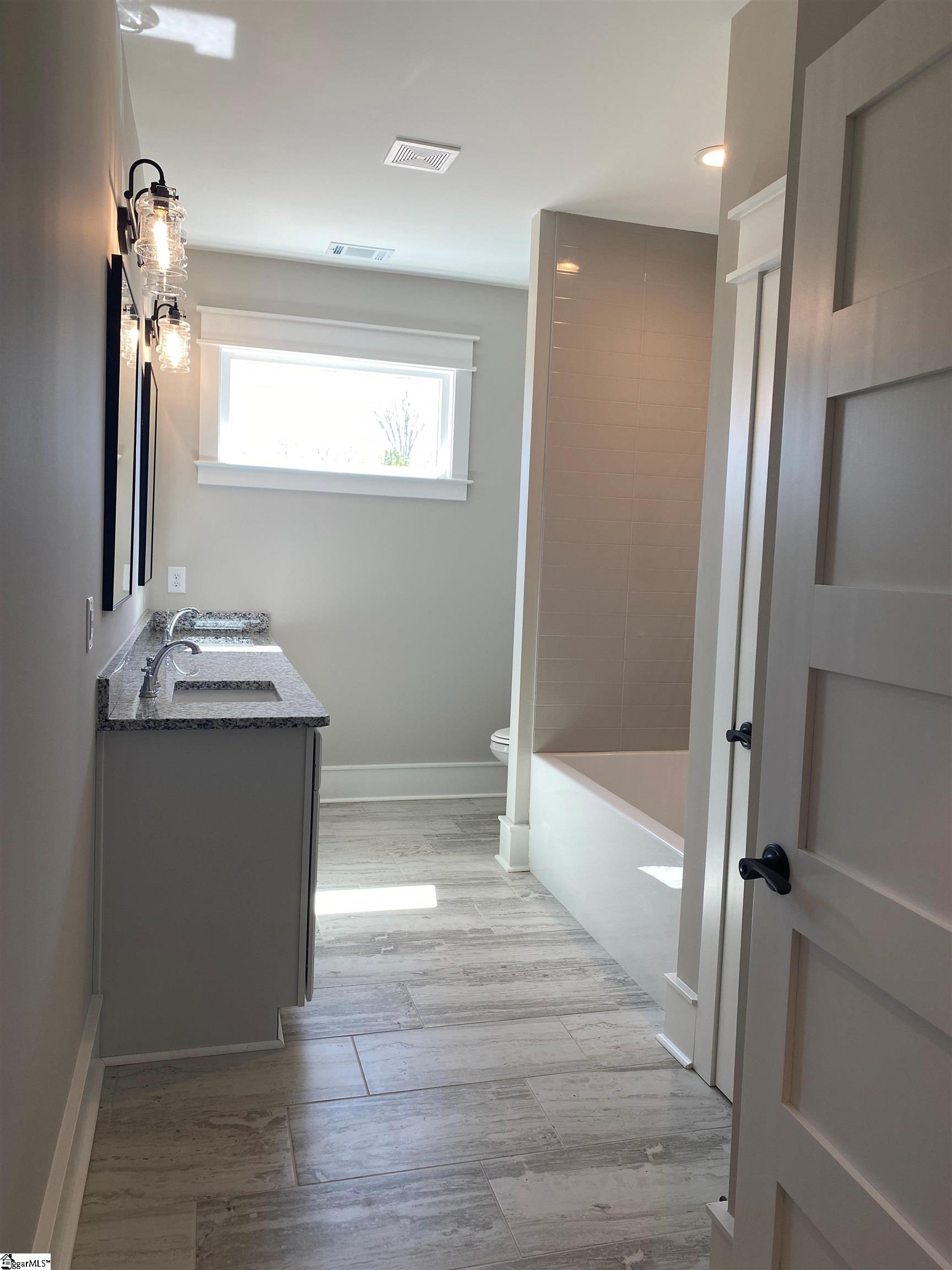 804 Batten Cottage Court Boiling Springs, SC 29316