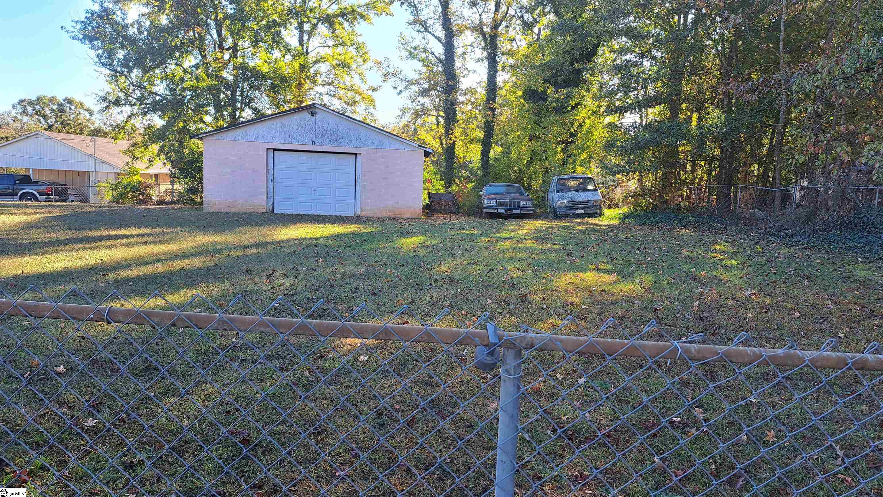 Homes for sale in Greenville, SC | 709 Staunton Bridge Rd, Greenville, SC 29611 | MLS# 1577247