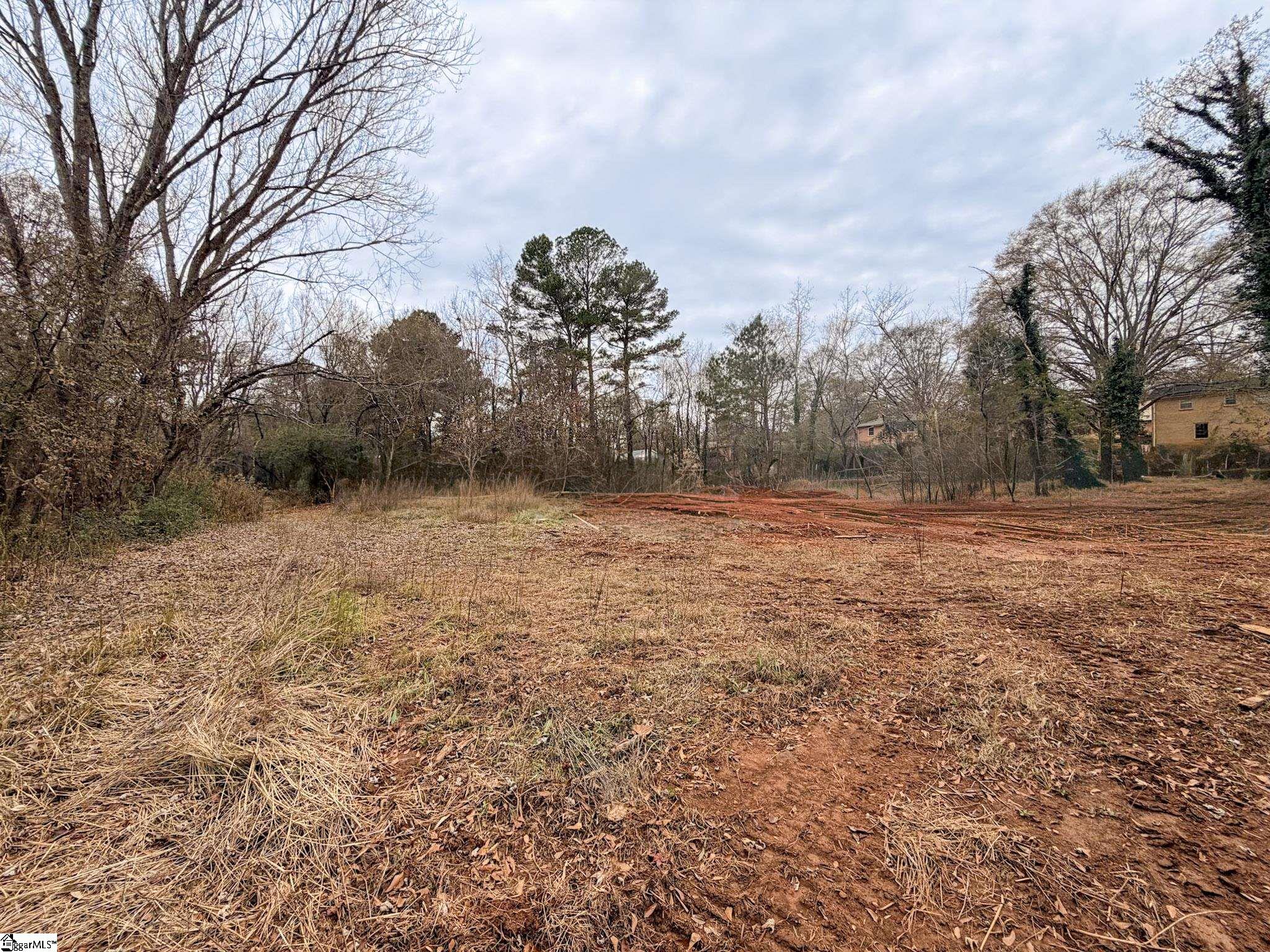 2723B Poinsett Highway Greenville, SC 29609