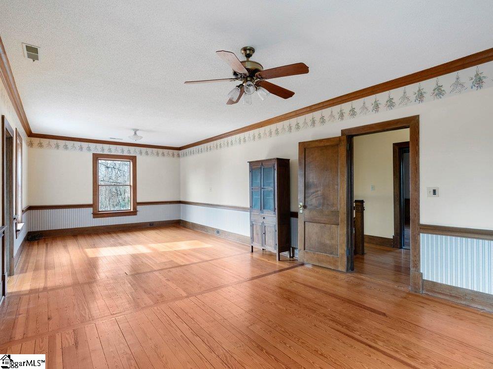44 Bickford Avenue Tryon, NC 28782