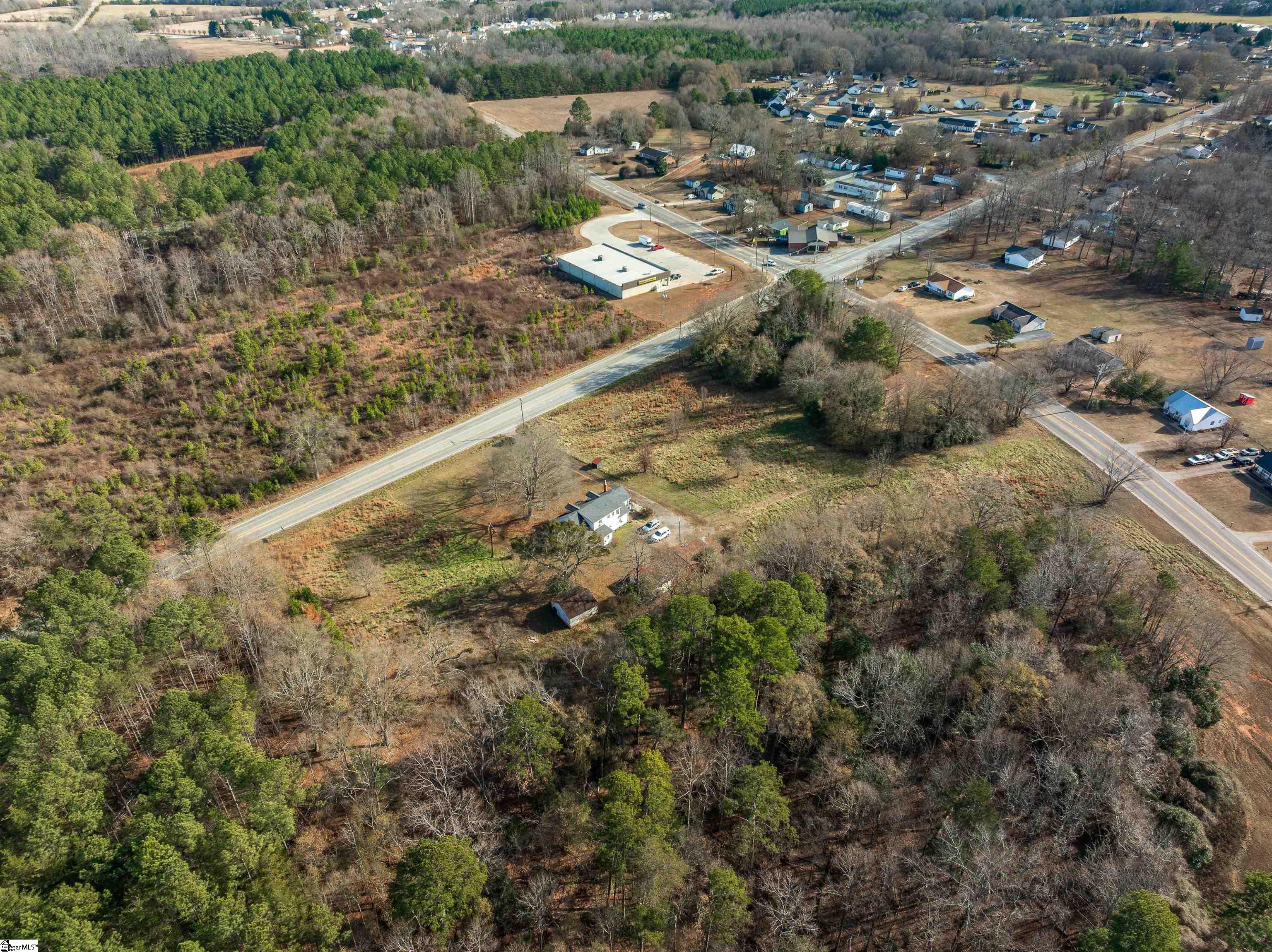 1741 Rainbow Lake Road Chesnee, SC 29323-9615