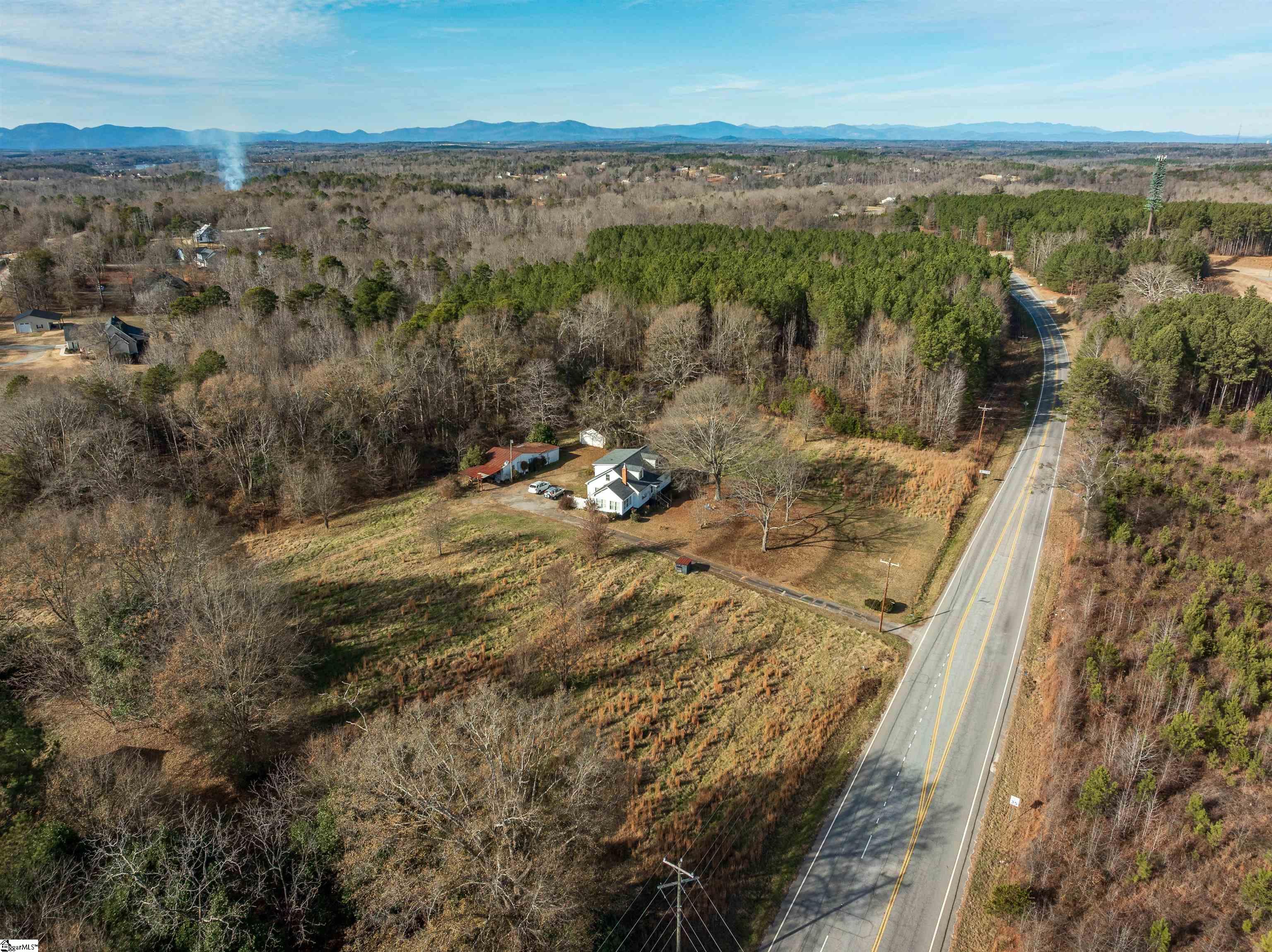1741 Rainbow Lake Road Chesnee, SC 29323-9615