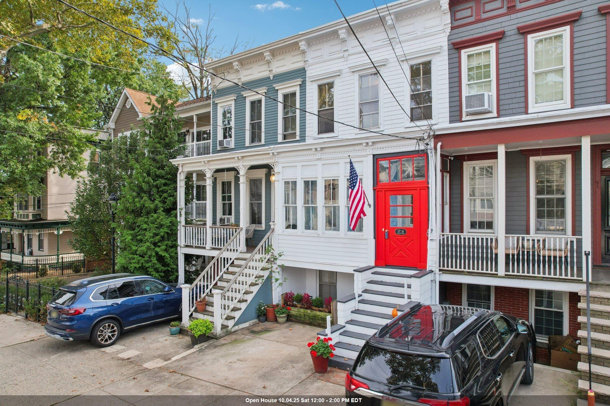17 1/2 SHERMAN PL