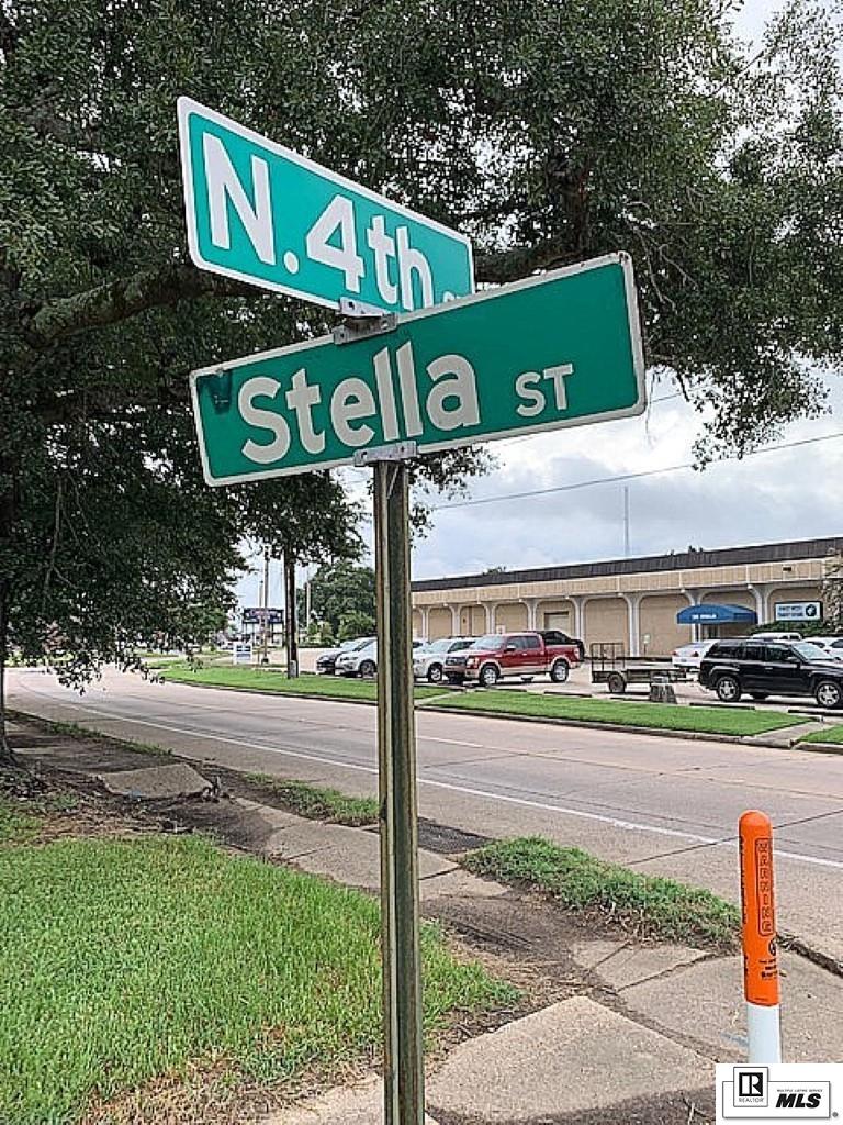 0 and 706 4th  Street Stella Street