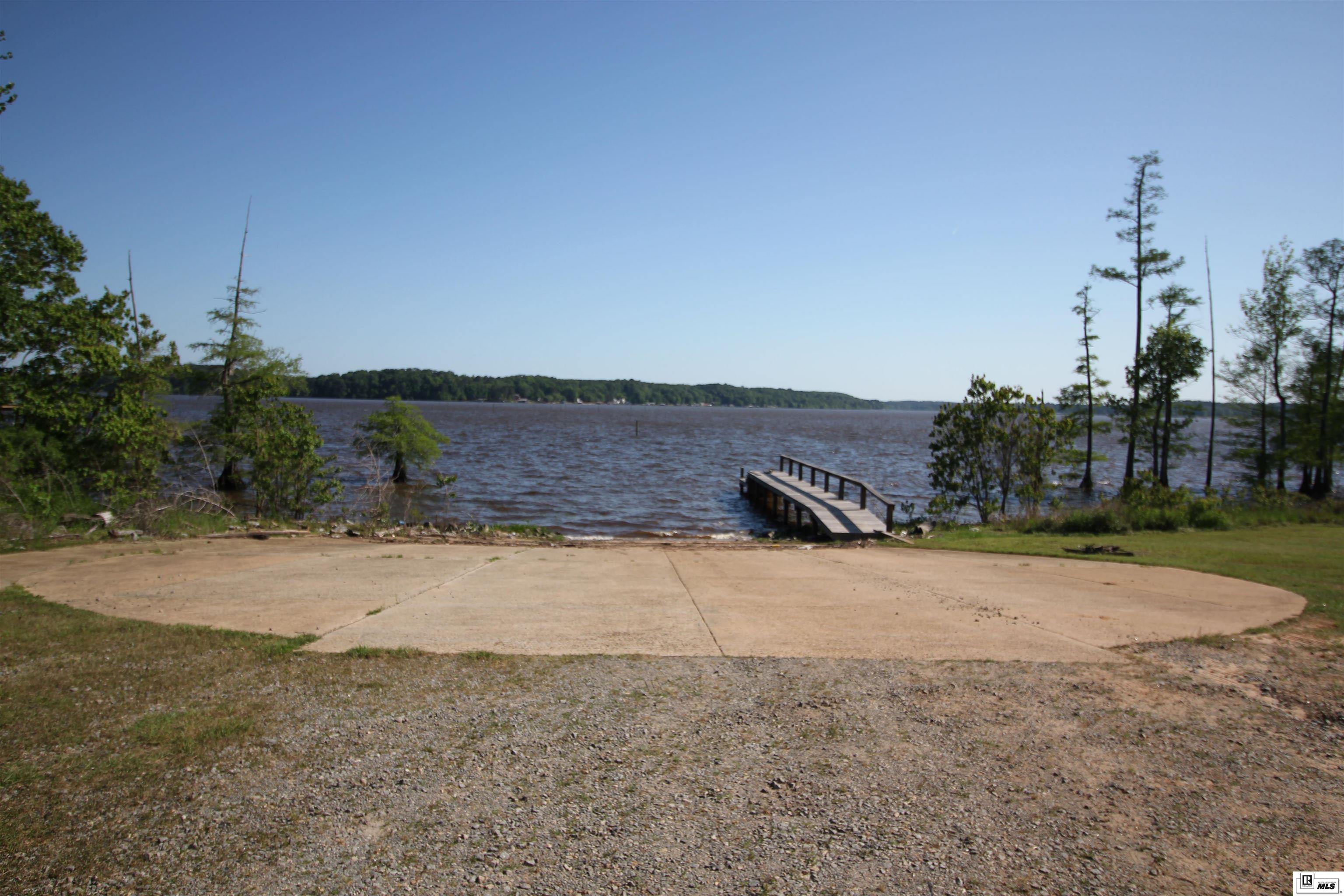 140 Eagle Point Trace