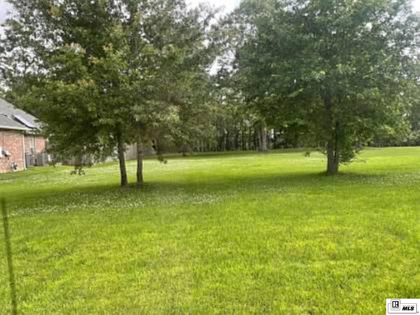 171 East Shore Road
