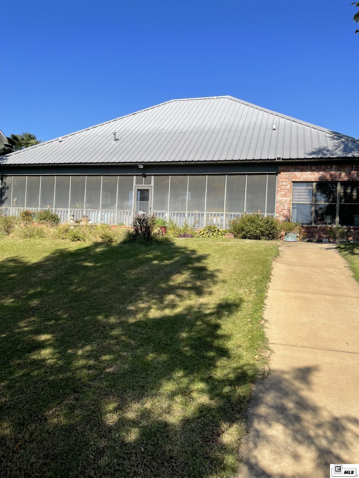 22 Mallard Point Drive