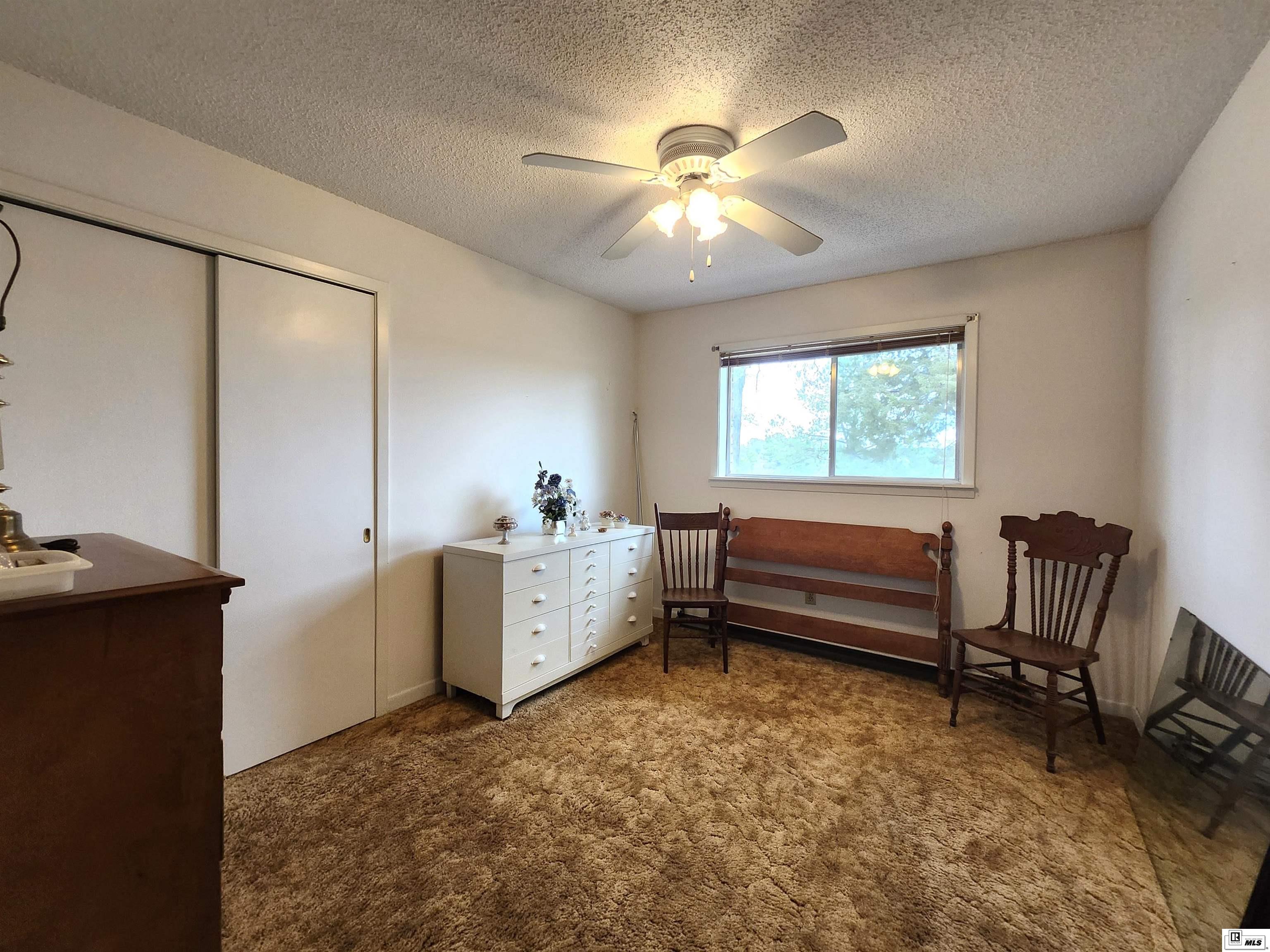 1241 Country Club Circle