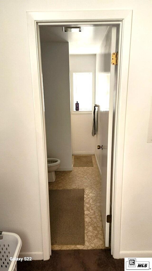 1241 Country Club Circle