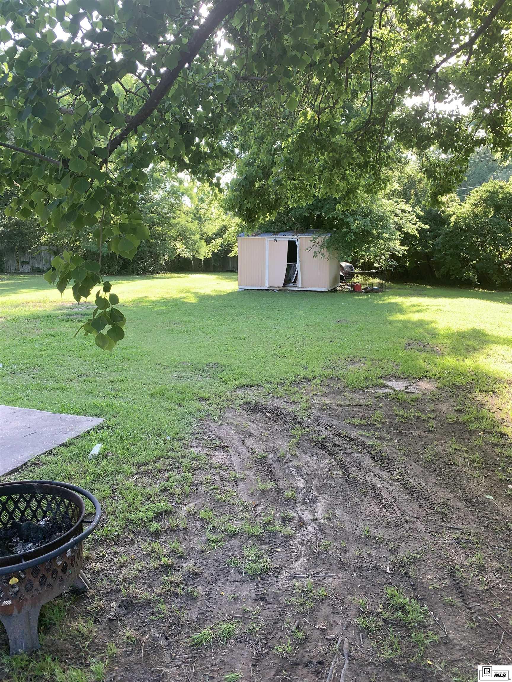 1315 Crescent Drive