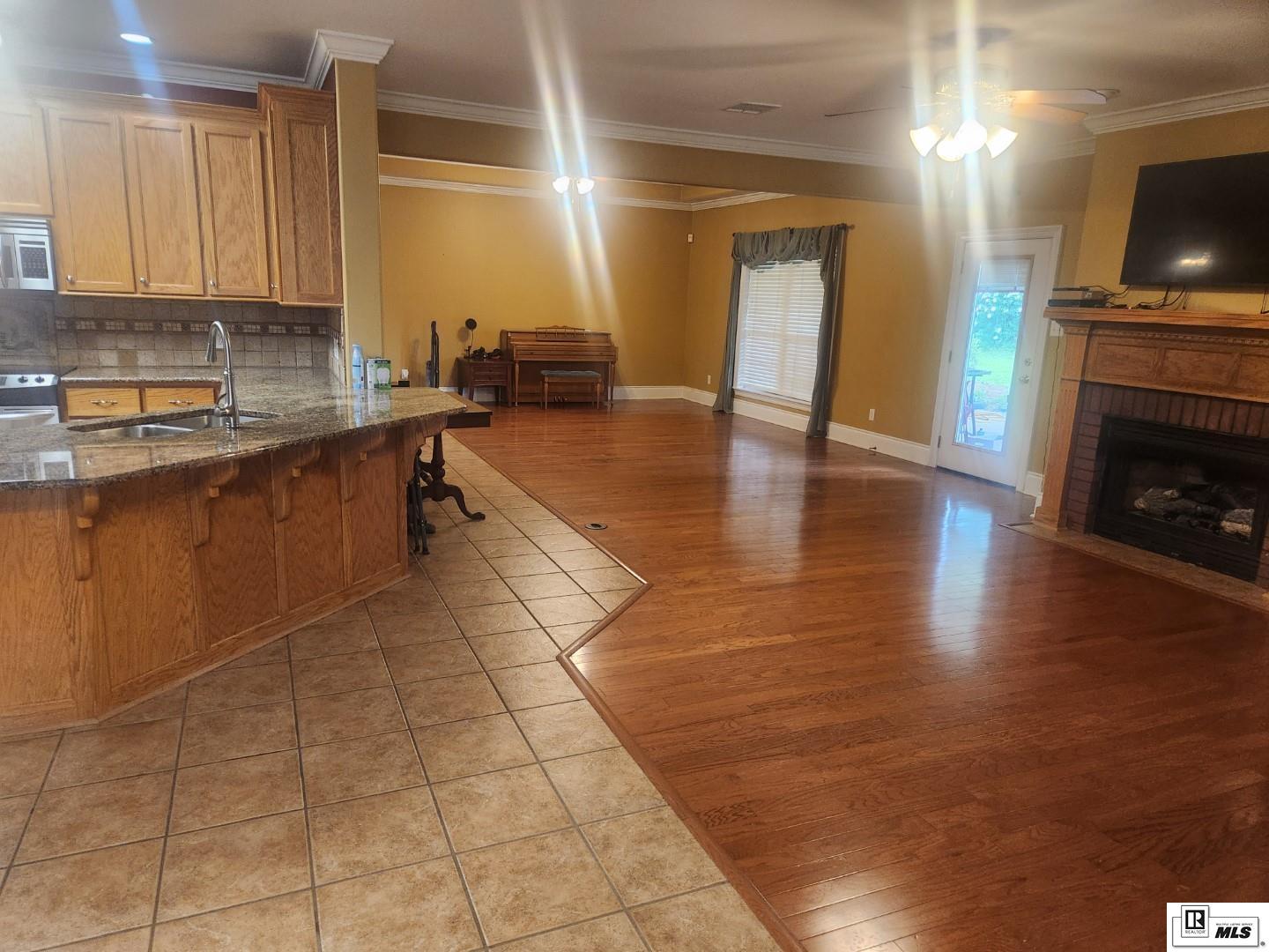102 Elsinore Drive