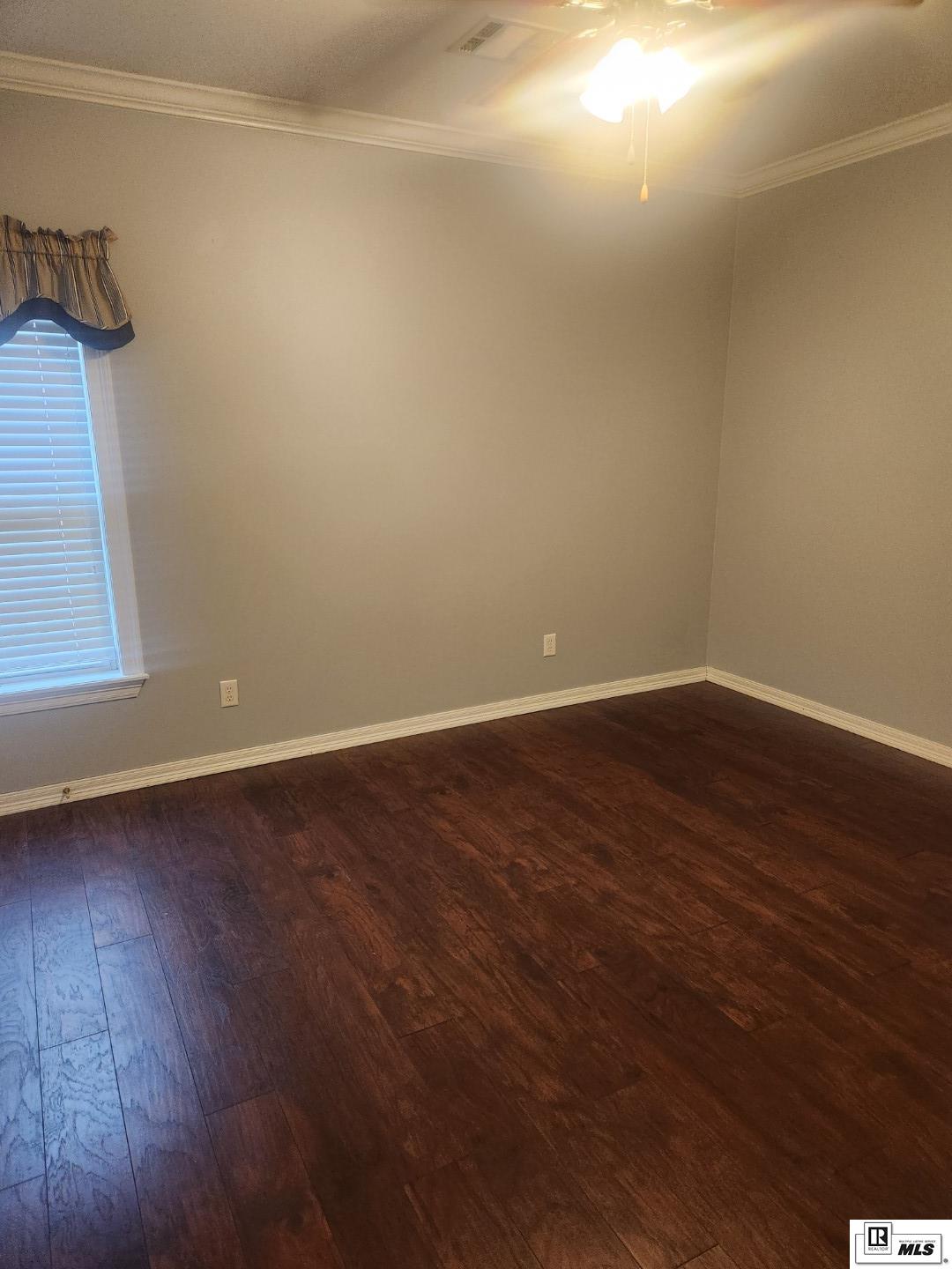 102 Elsinore Drive