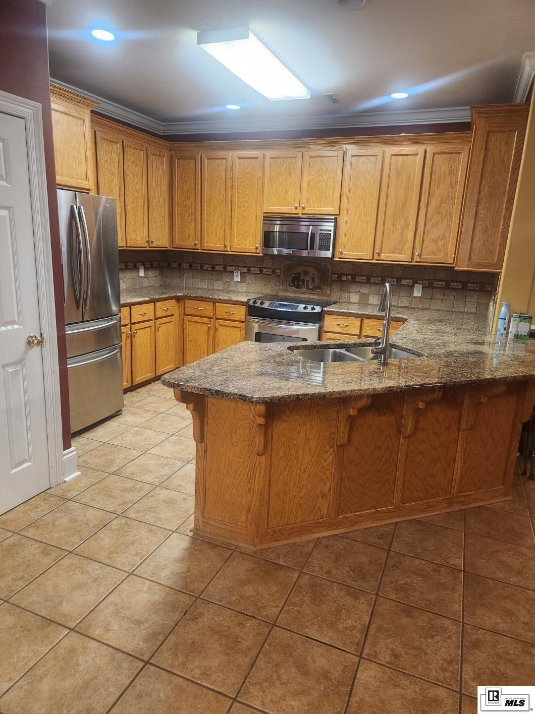 102 Elsinore Drive