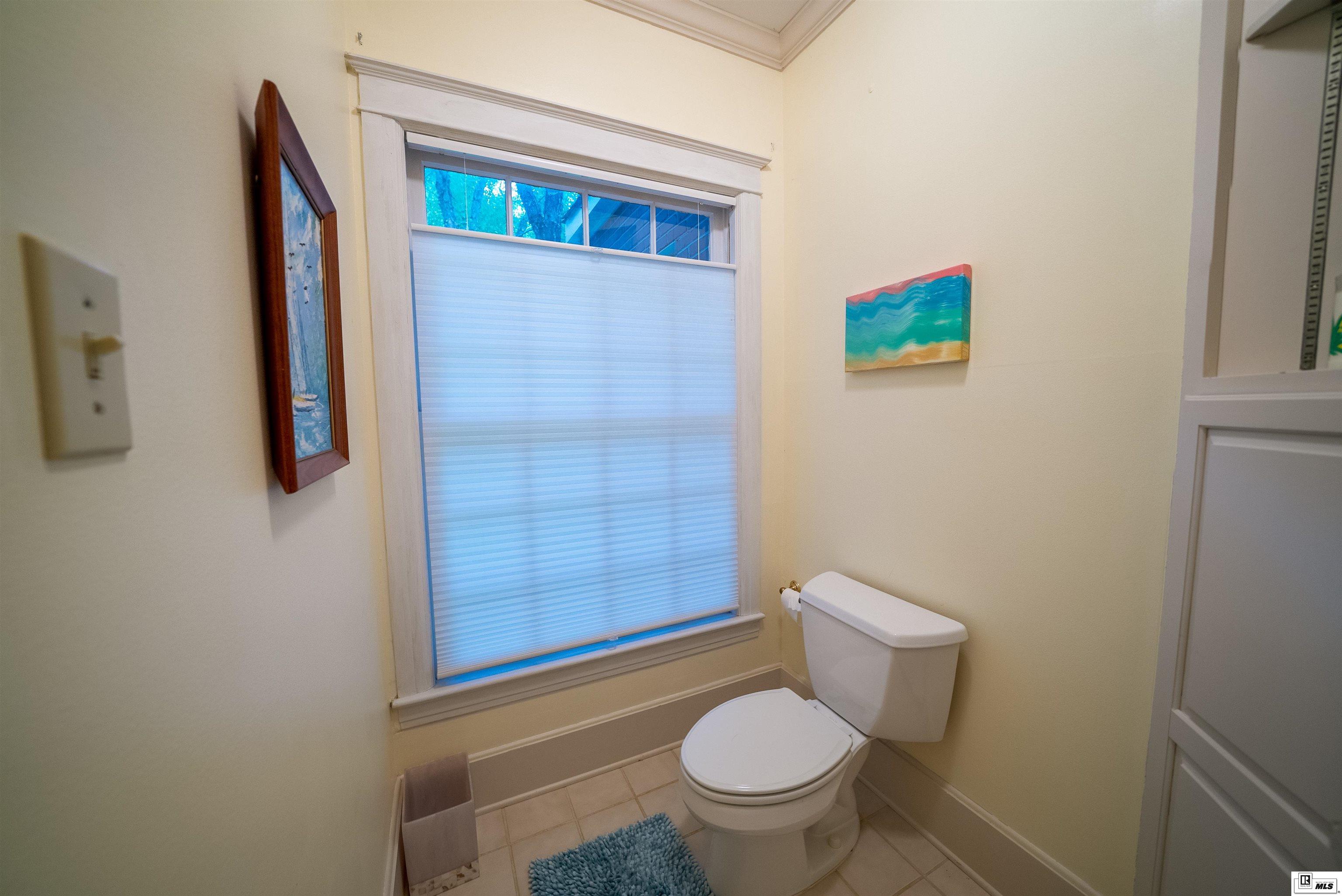 206 Chautauqua Road