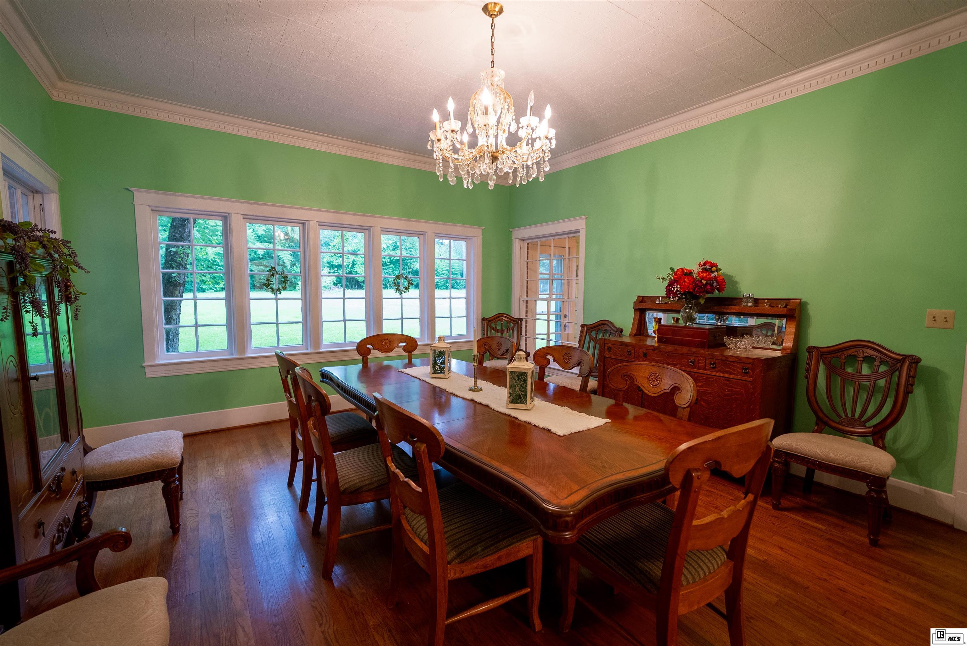 206 Chautauqua Road