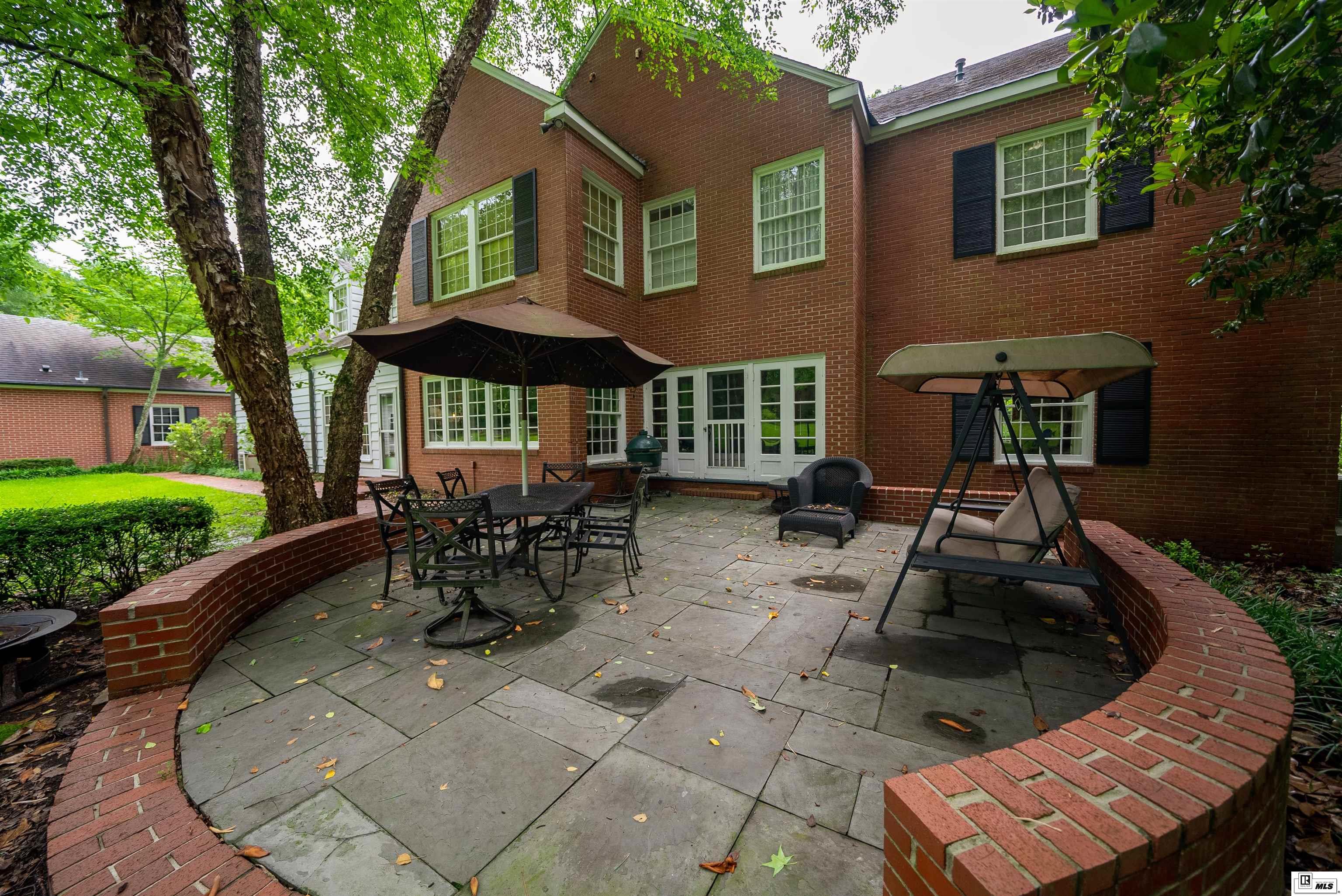 206 Chautauqua Road