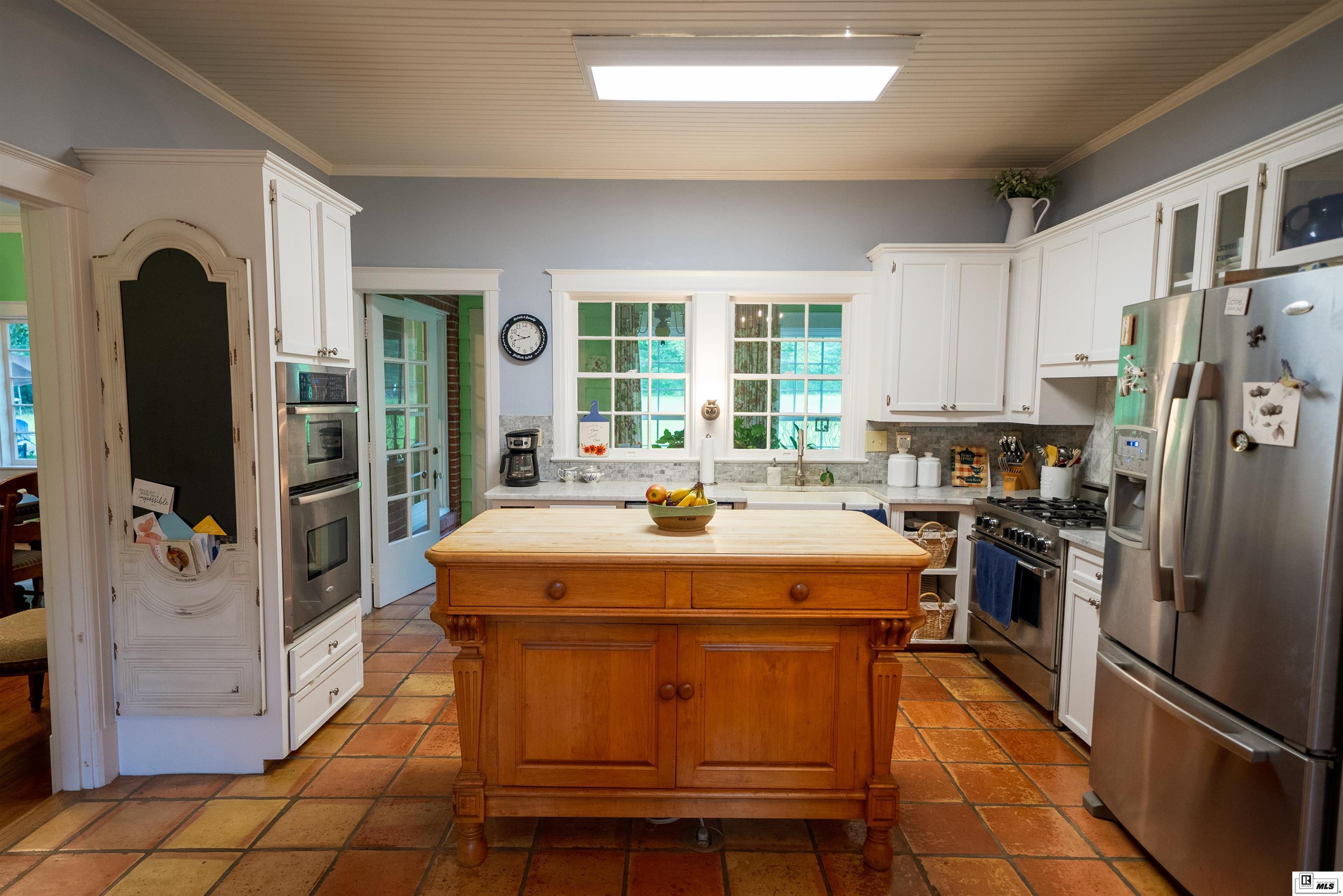 206 Chautauqua Road