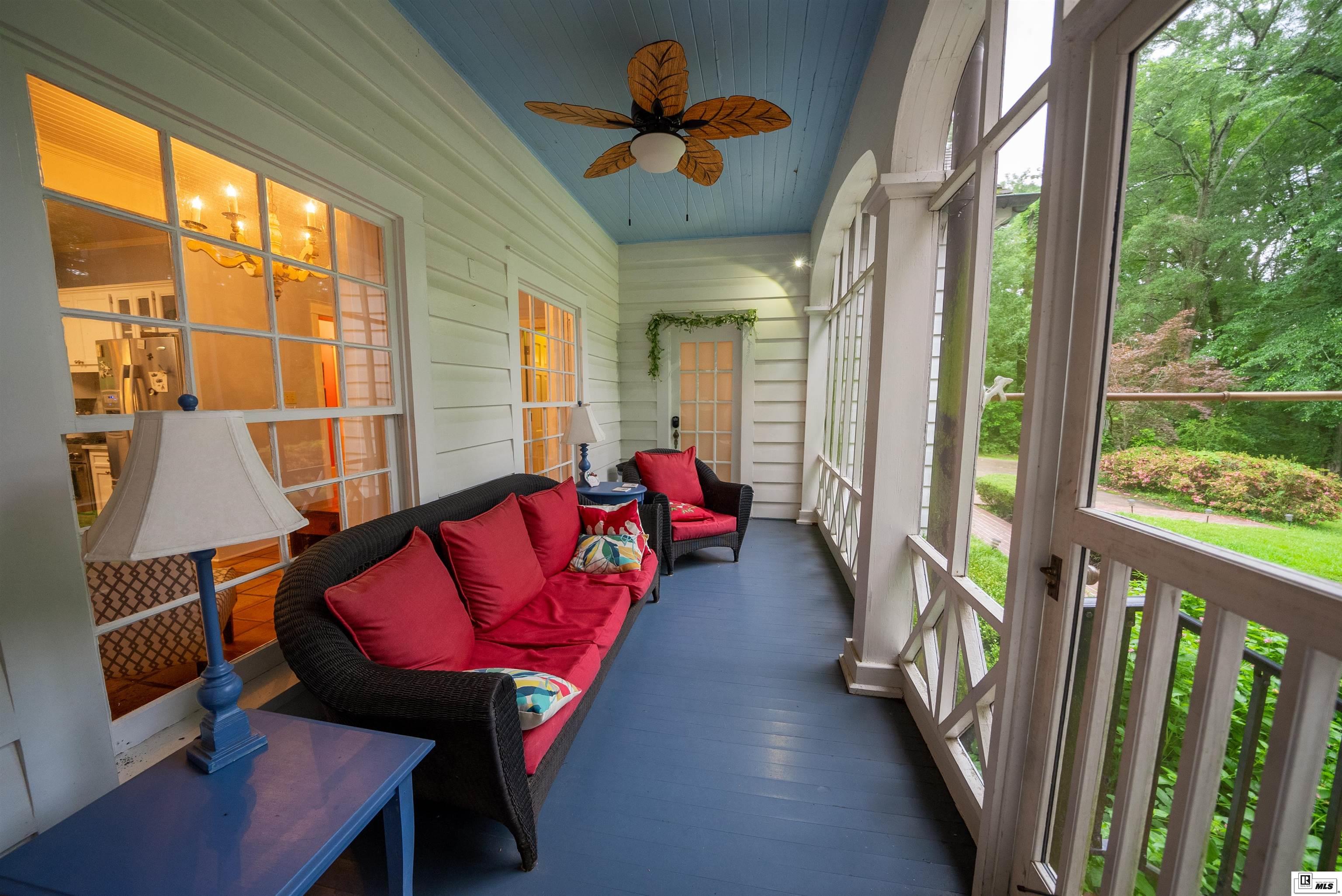 206 Chautauqua Road