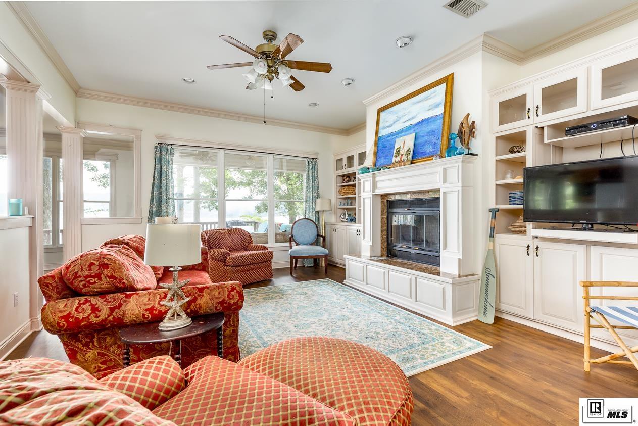 320 Quail Trail