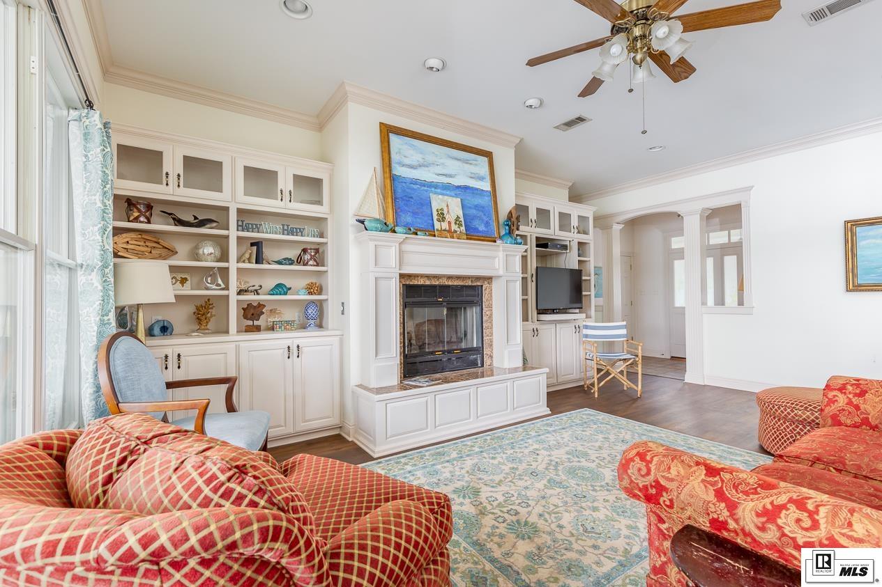 320 Quail Trail
