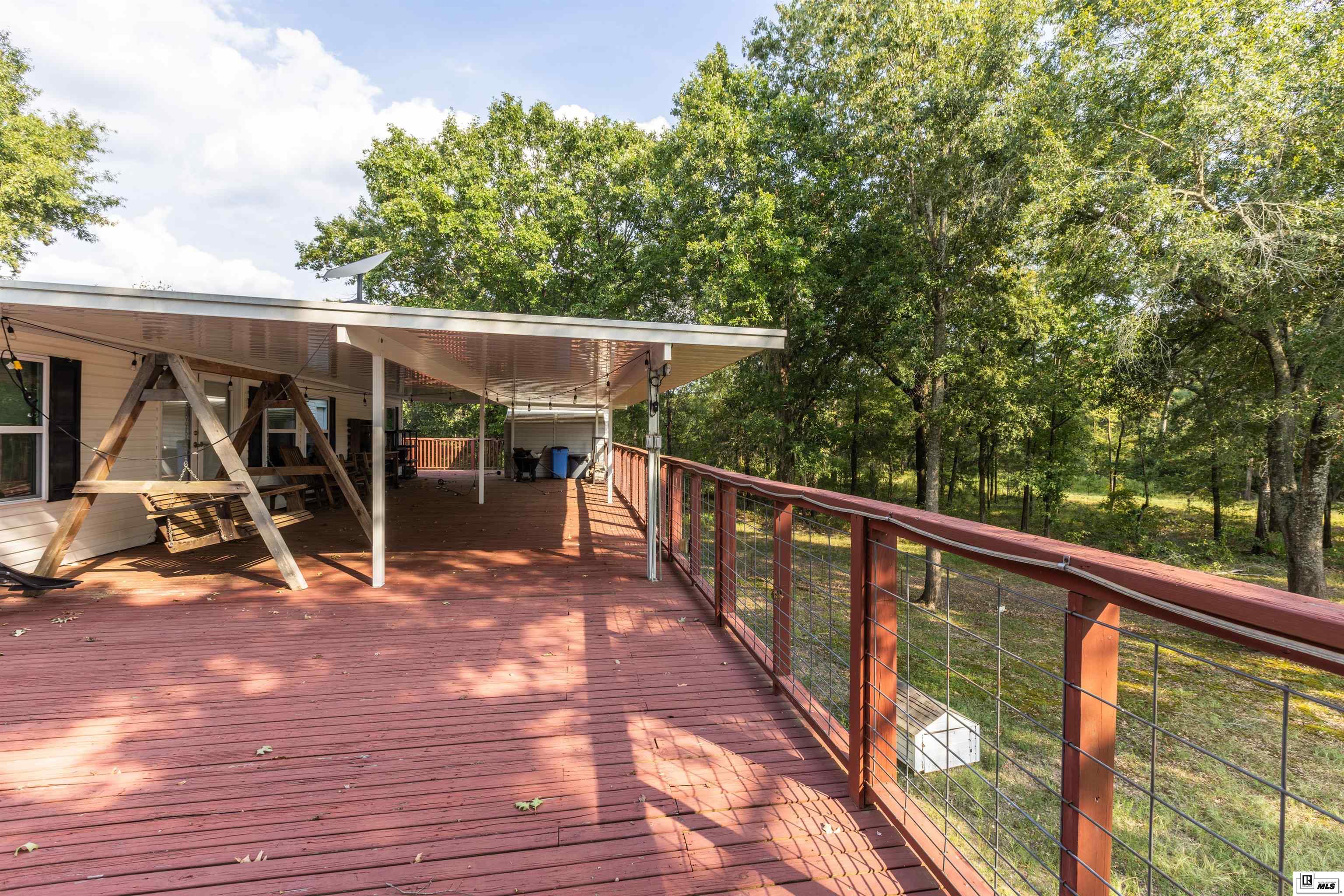 864 Hangout Road