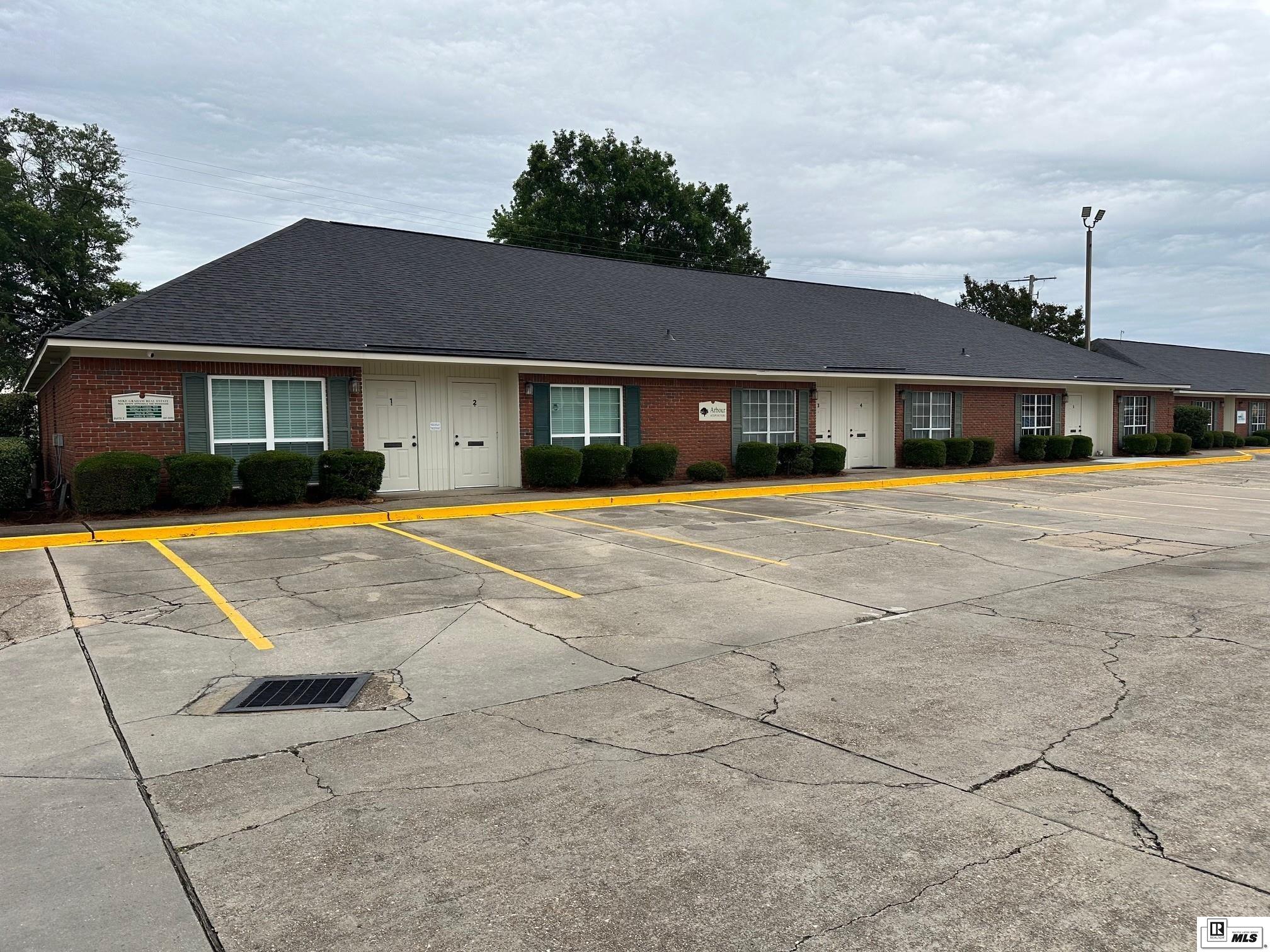 1300 Hudson Lane