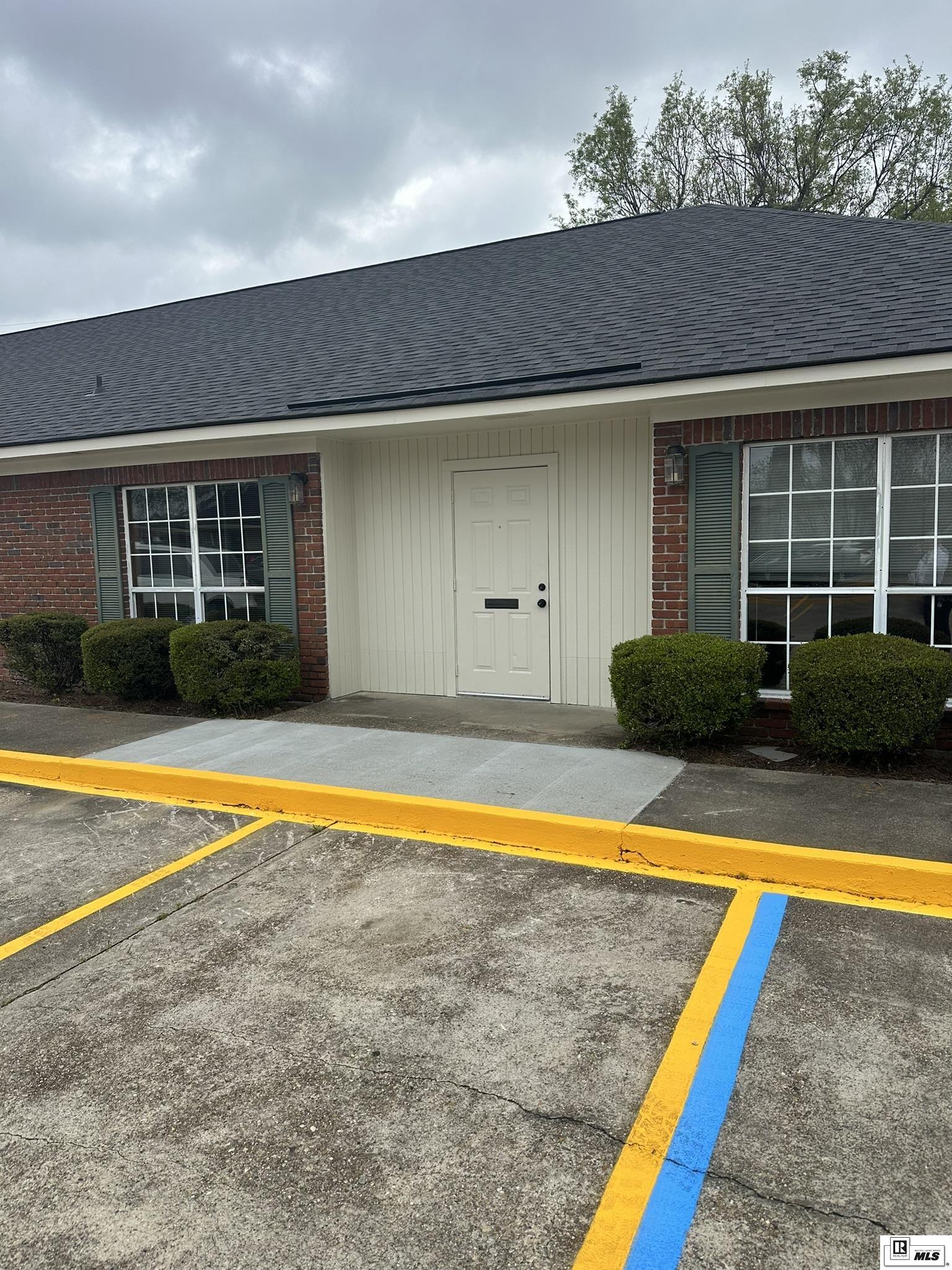 1300 Hudson Lane