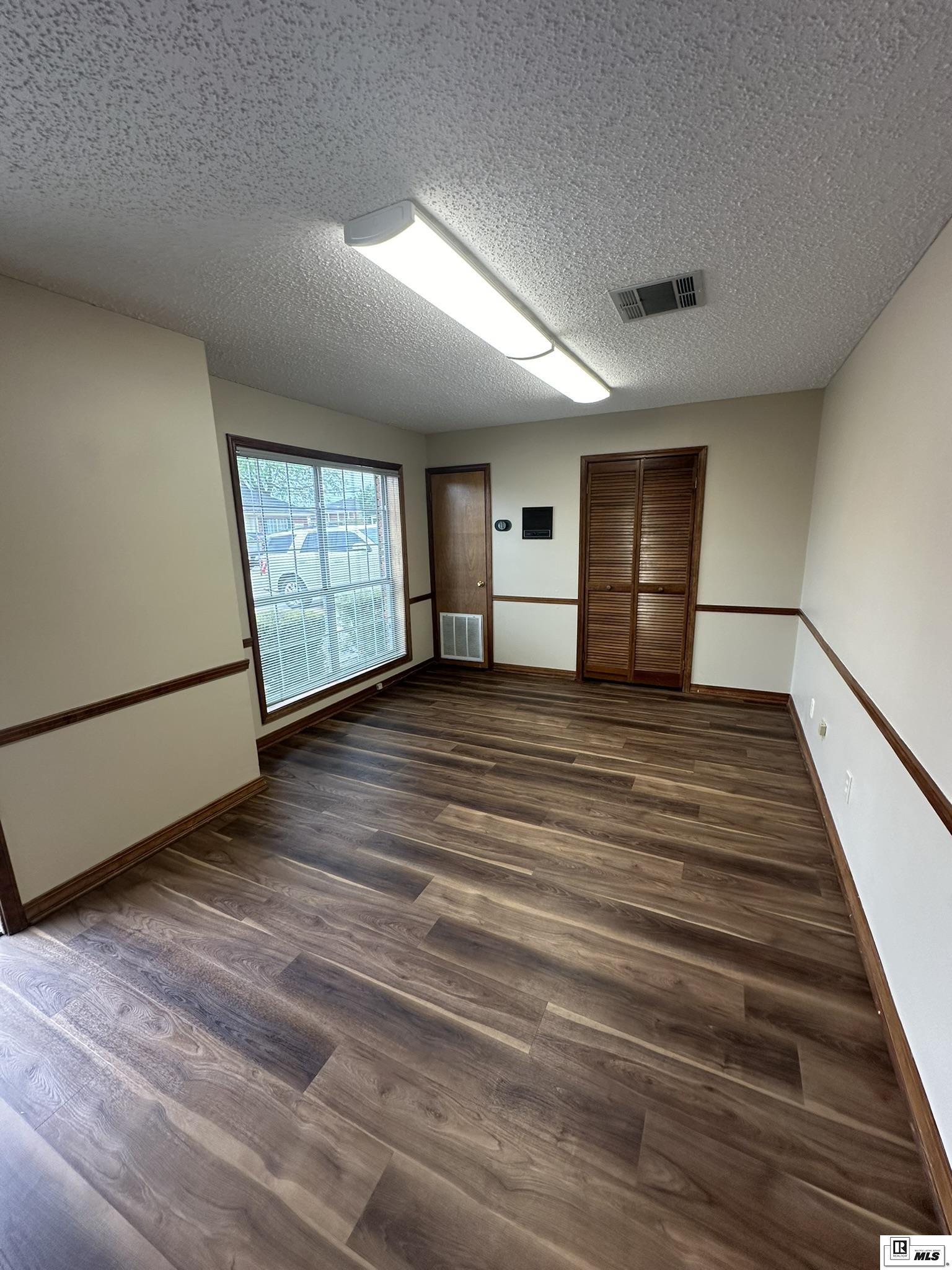 1300 Hudson Lane