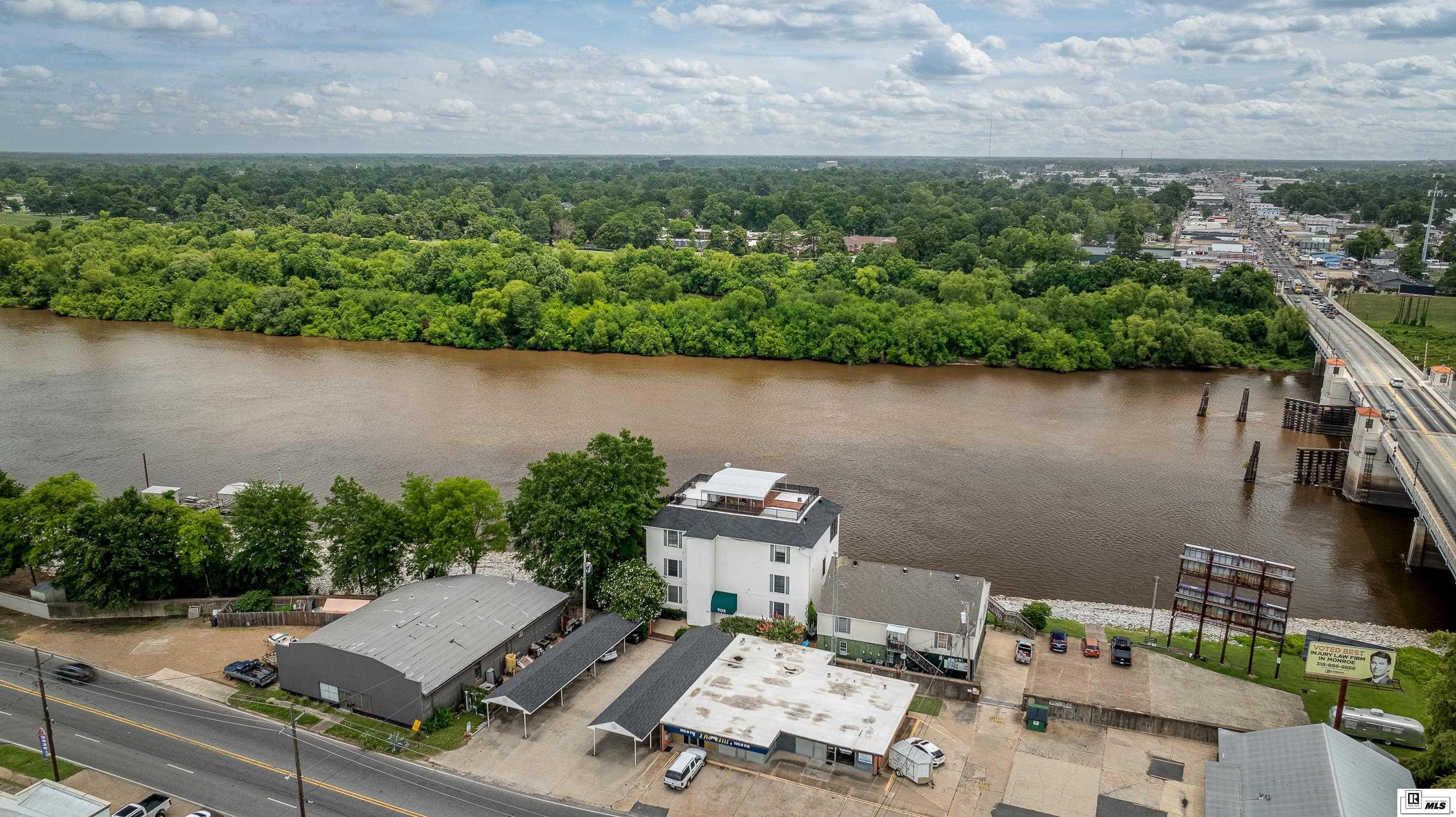 706 Trenton Street, Apt 4