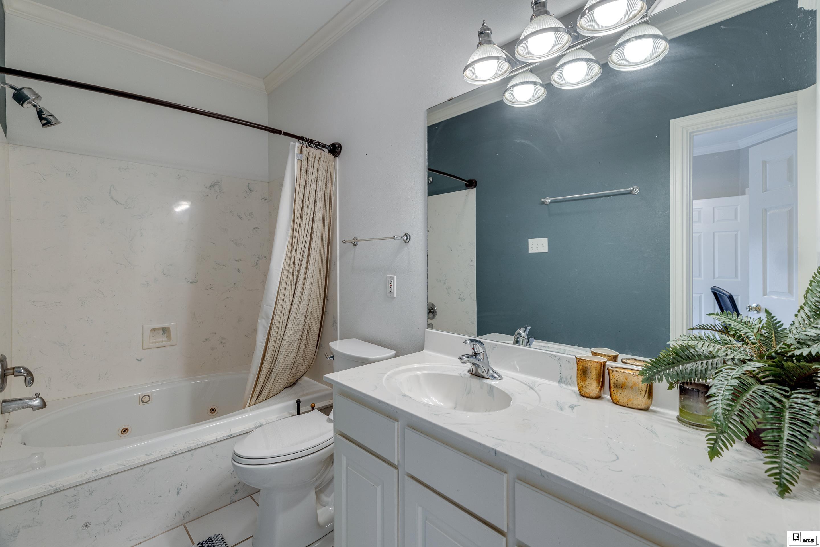 706 Trenton Street, Apt 4