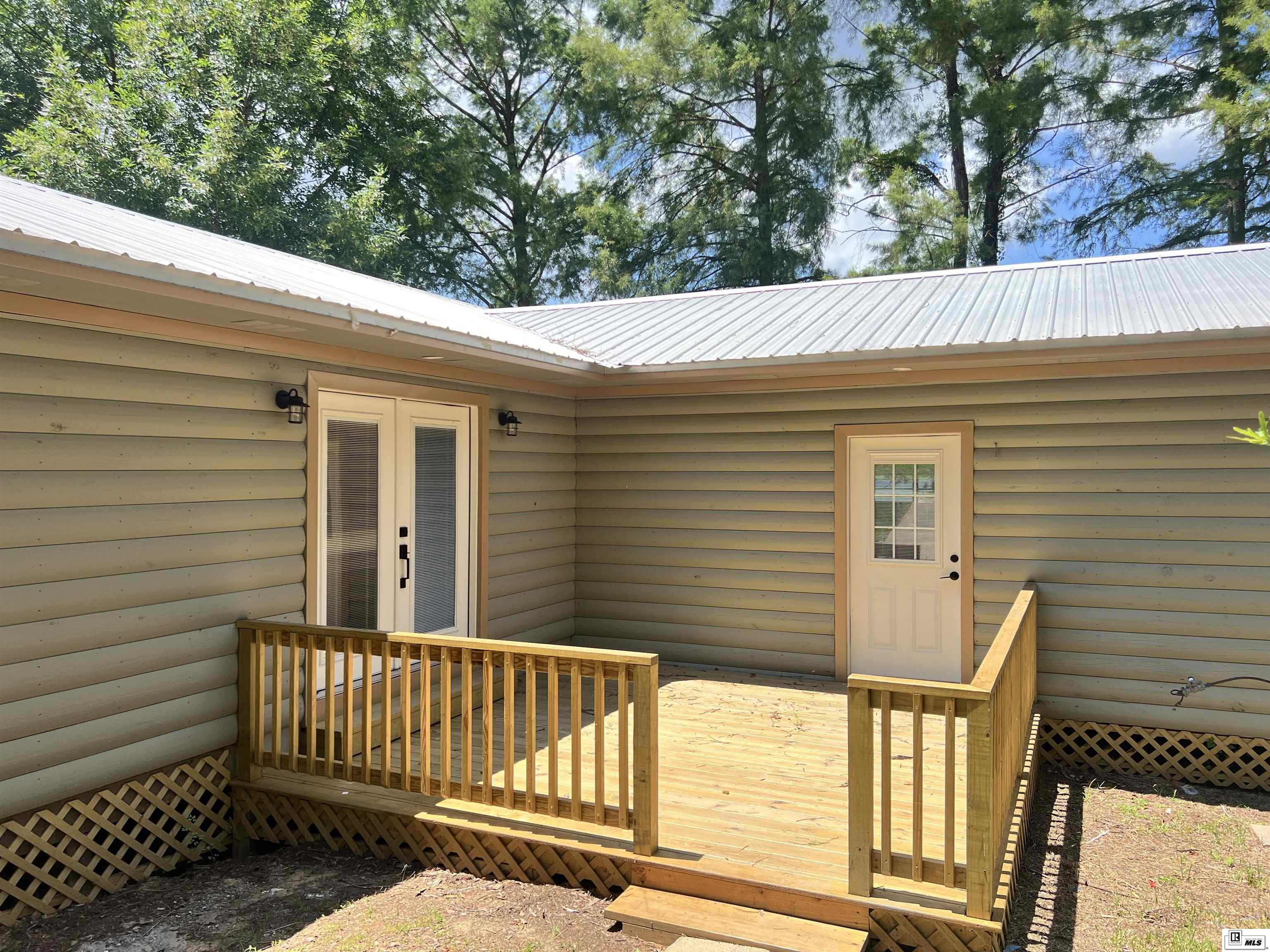 137 Donna Drive