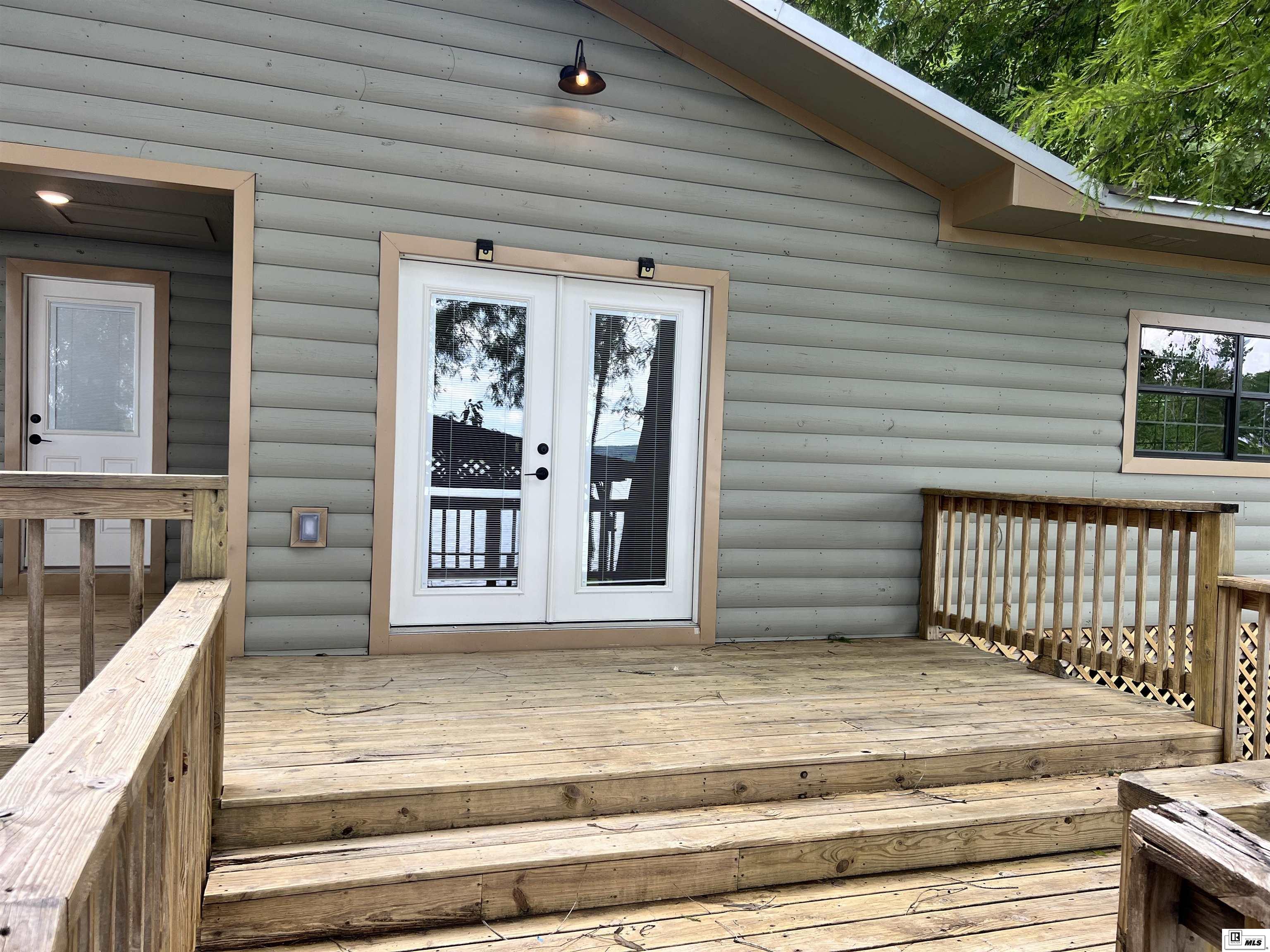 137 Donna Drive