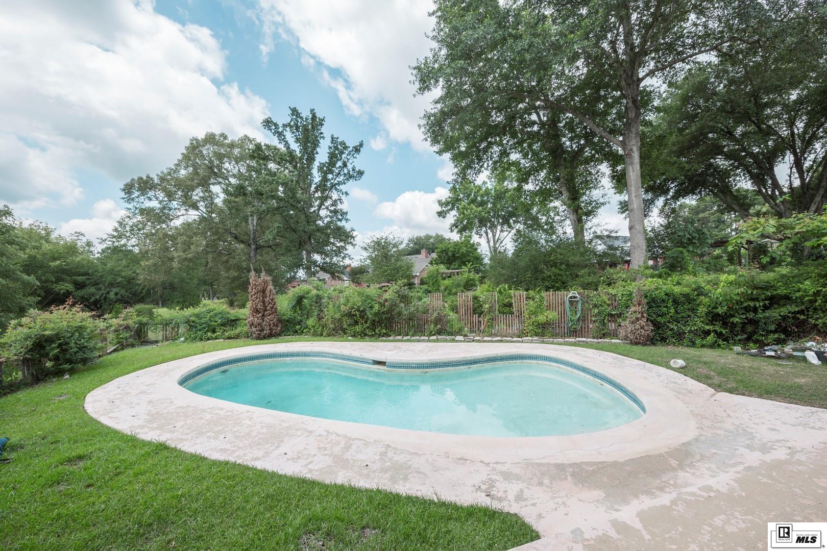 301 Kendall Ridge Drive