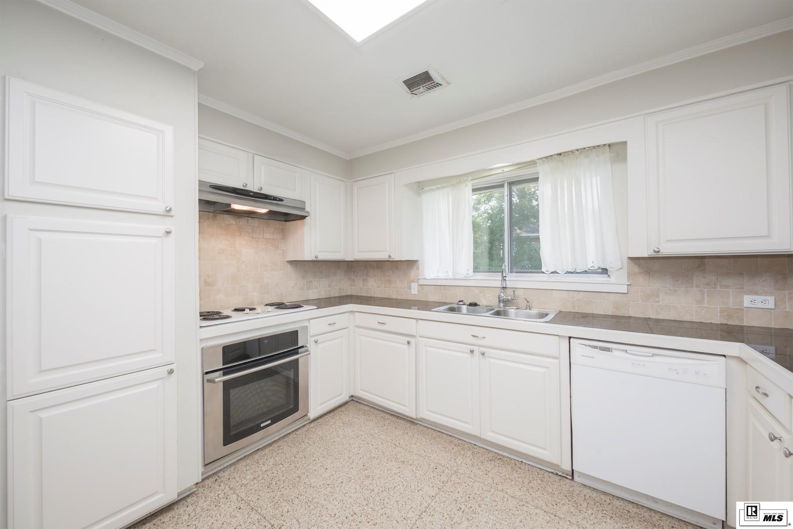 3600 Deborah Drive