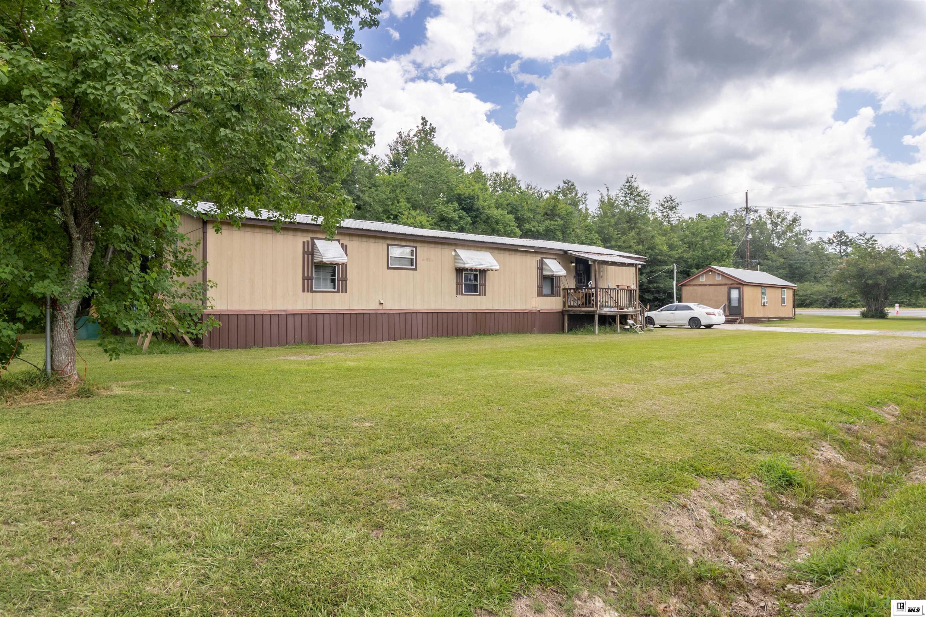 2112 Jonesboro Road 2114 & 2116 Jonesboro Rd