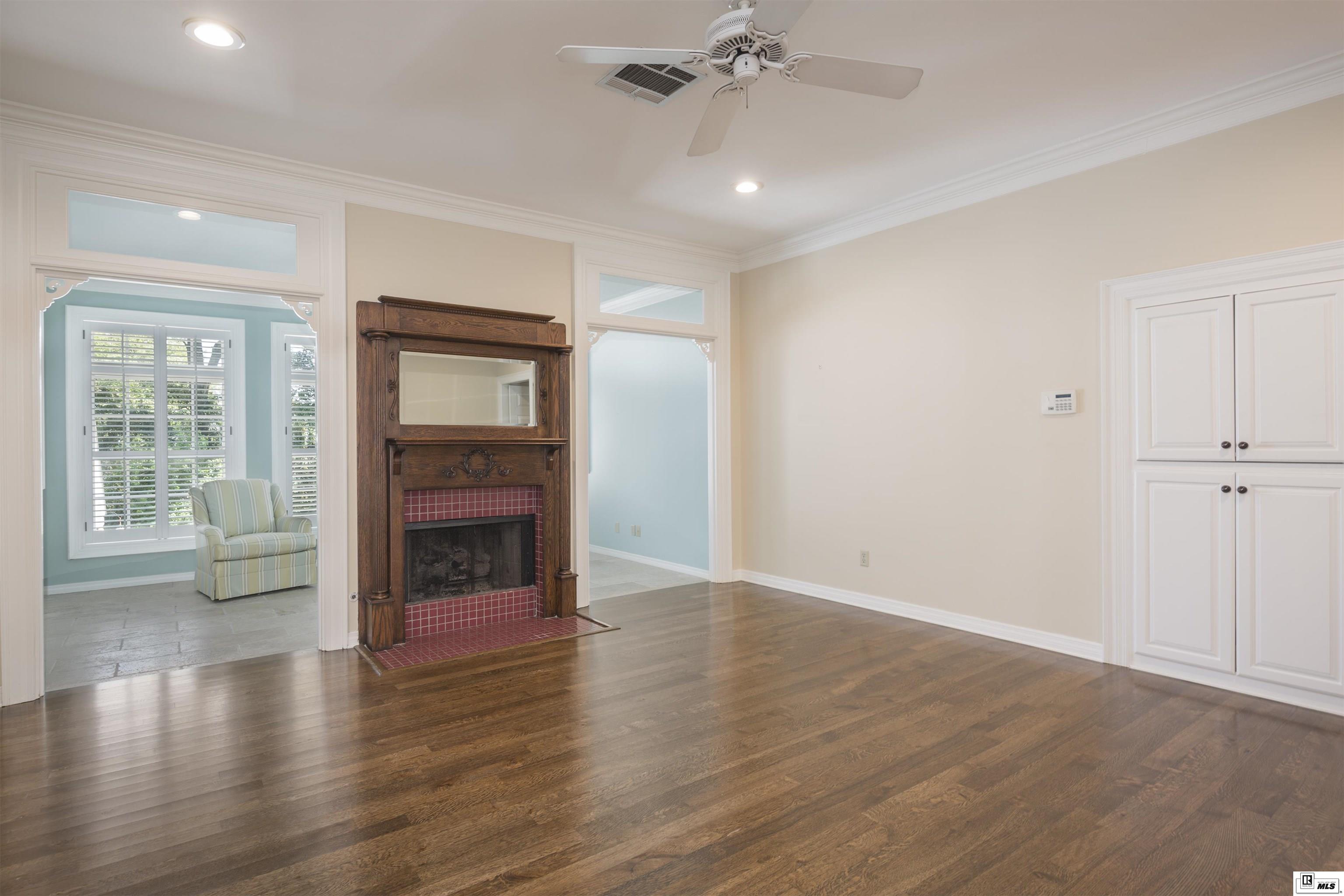3009 Hunt Place